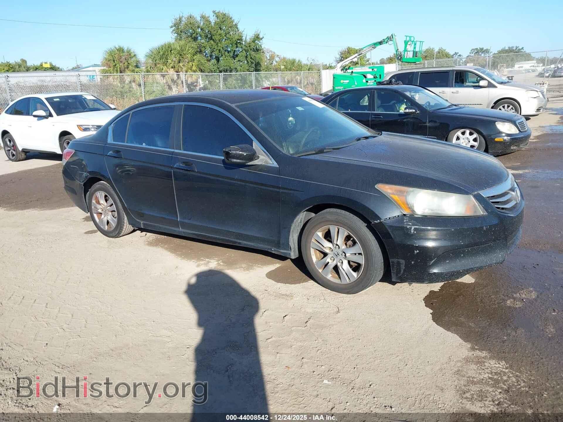 Фотография 1HGCP2F65BA137417 - HONDA ACCORD 2011