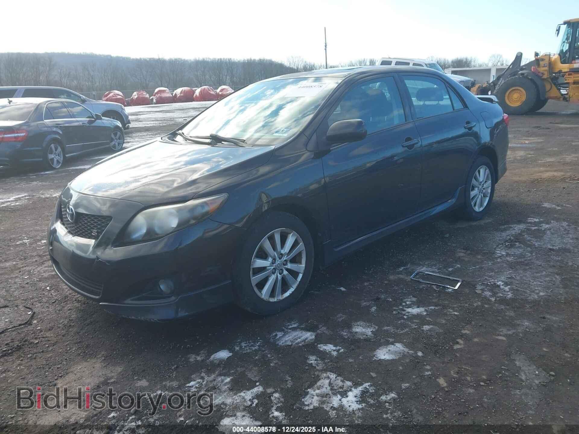 2010 TOYOTA COROLLA - VIN: 2T1BU4EE2AC464357 - Фото 2