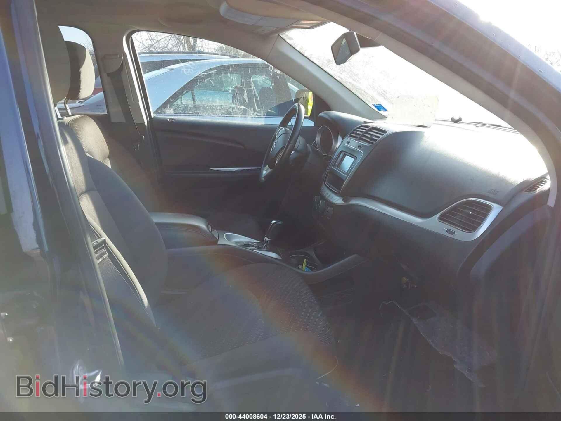 2018 DODGE JOURNEY - VIN: 3C4PDCAB9JT443322 - Фото 5