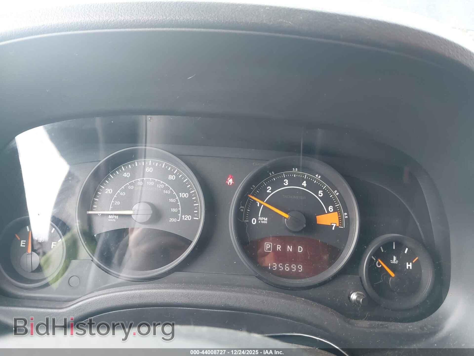 2014 JEEP COMPASS - VIN: 1C4NJCBA3ED801015 - Фото 7