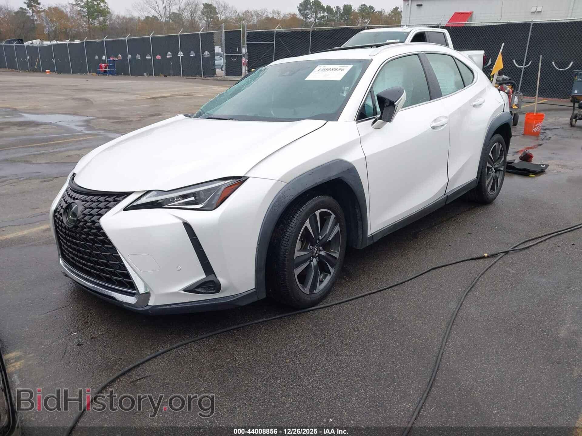 2019 LEXUS UX 200 - VIN: JTHY3JBH6K2007172 - Photo 2