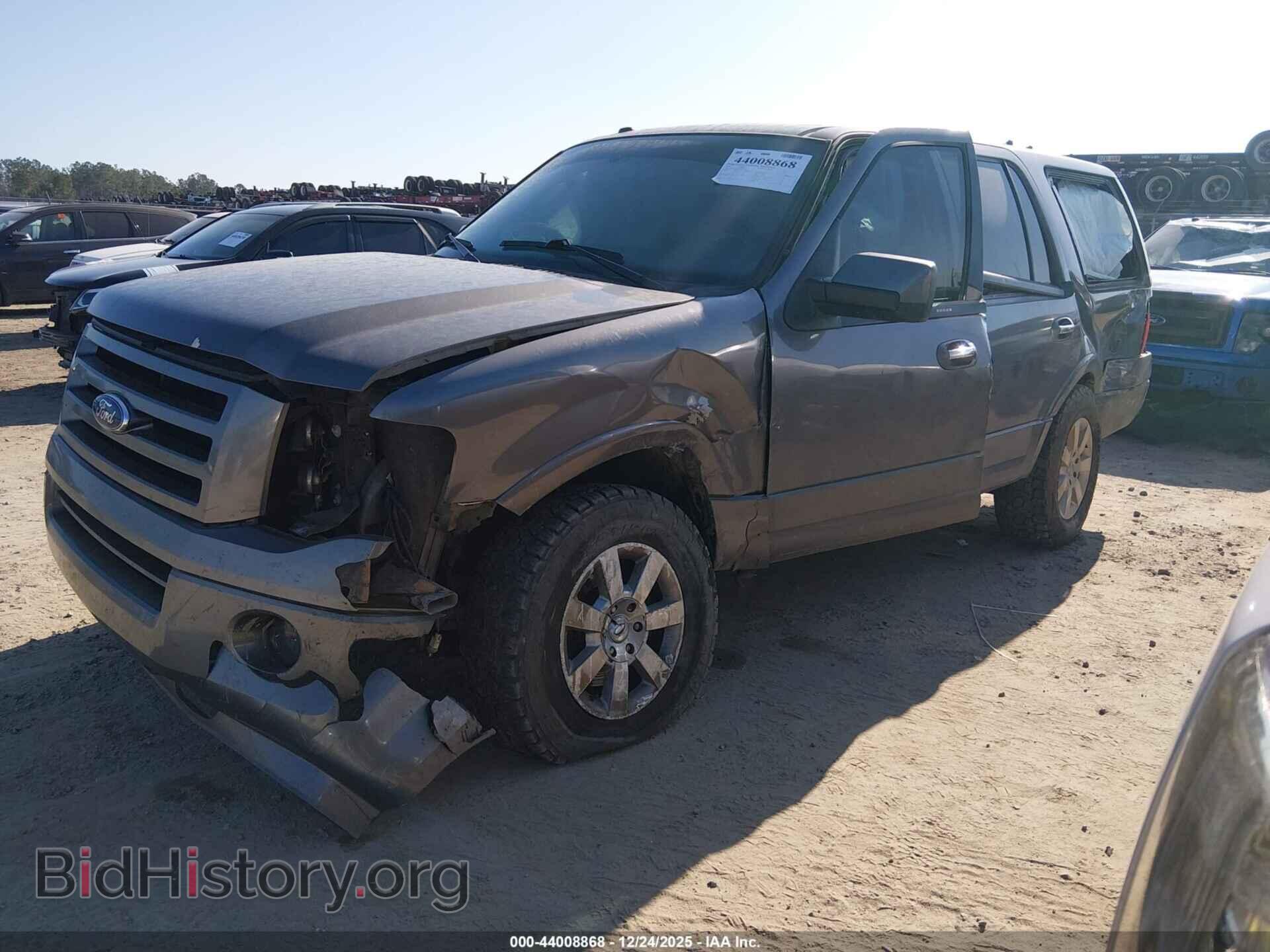 2010 FORD EXPEDITION - VIN: 1FMJU2A54AEA93538 - Фото 2