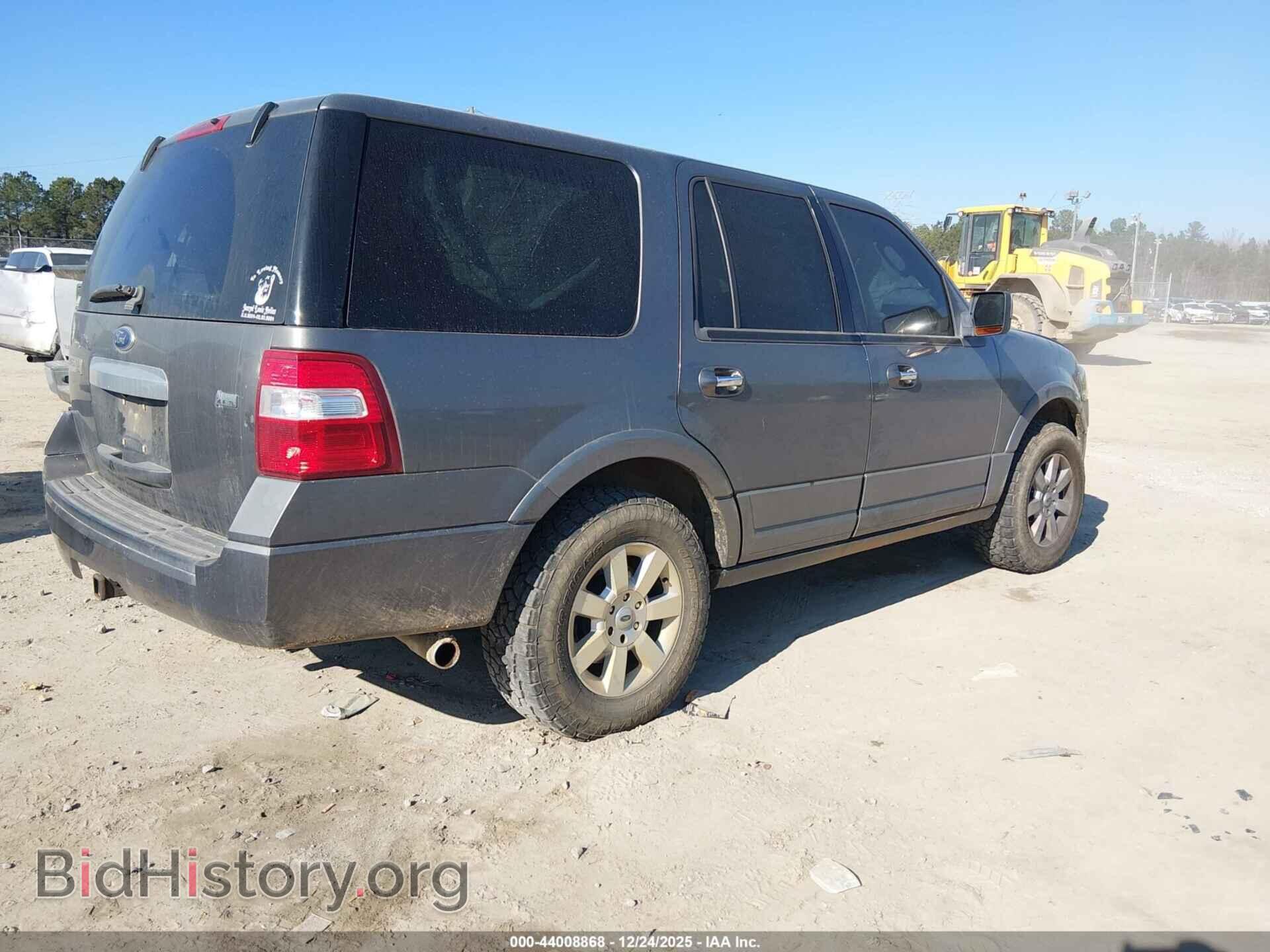 2010 FORD EXPEDITION - VIN: 1FMJU2A54AEA93538 - Фото 4