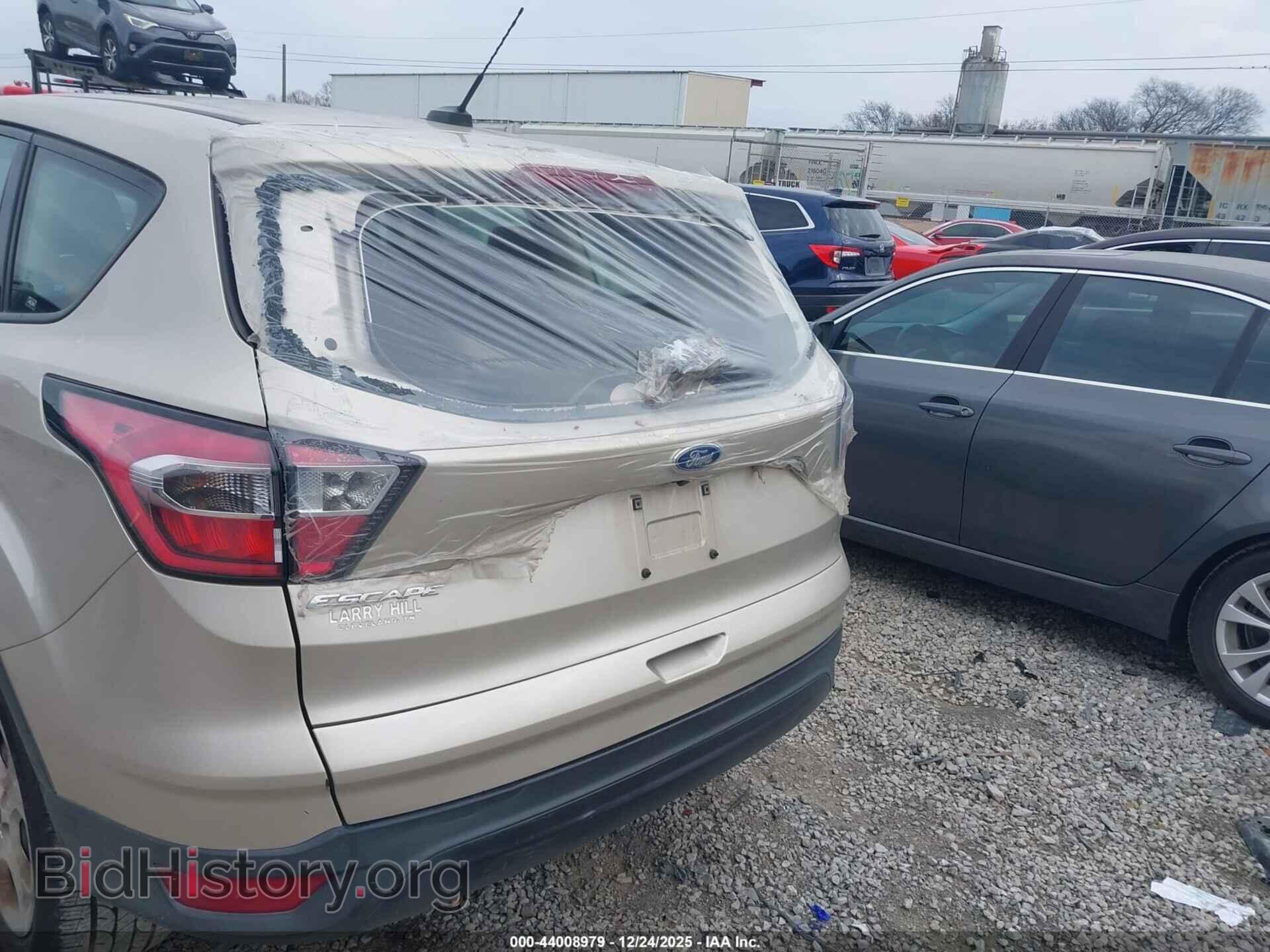 2017 FORD ESCAPE - VIN: 1FMCU0F7XHUC13155 - Фото 6