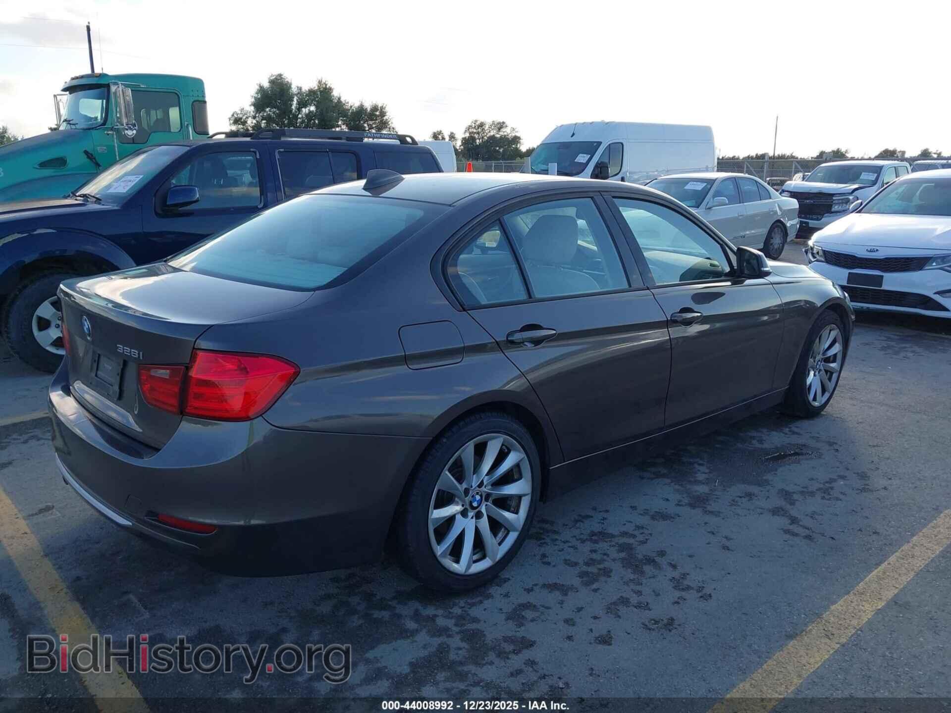 2012 BMW 328I - VIN: WBA3C1C52CF432587 - Фото 4