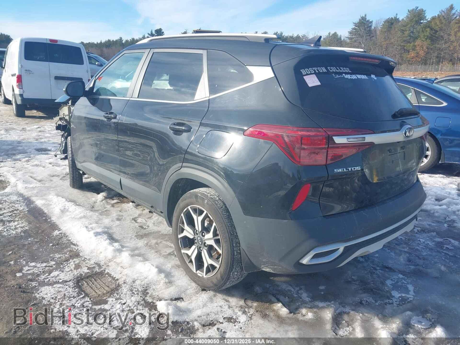 2021 KIA SELTOS - VIN: KNDERCAA3M7078600 - Фото 3