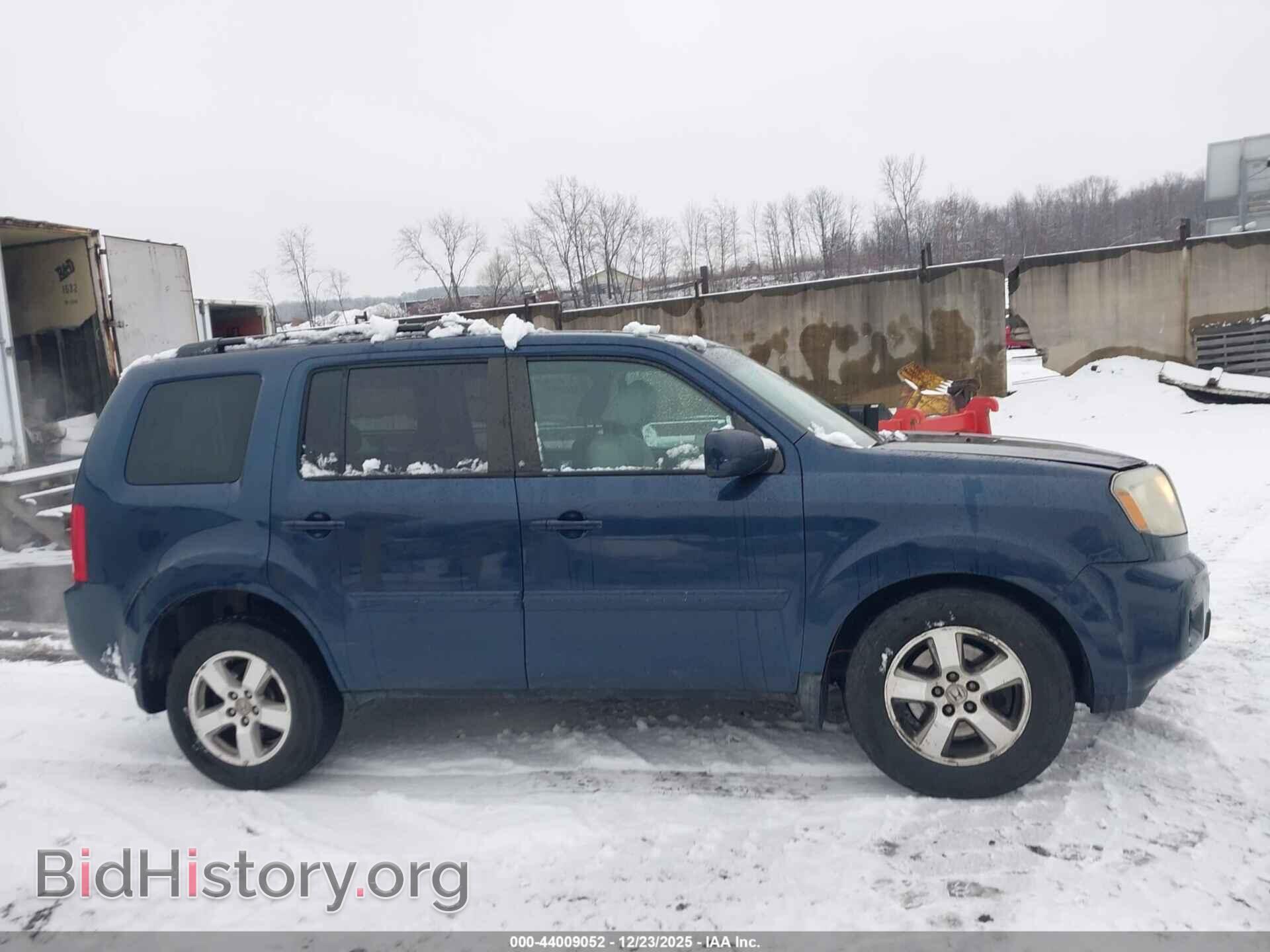 2011 HONDA PILOT - VIN: 5FNYF4H60BB034574 - Фото 13
