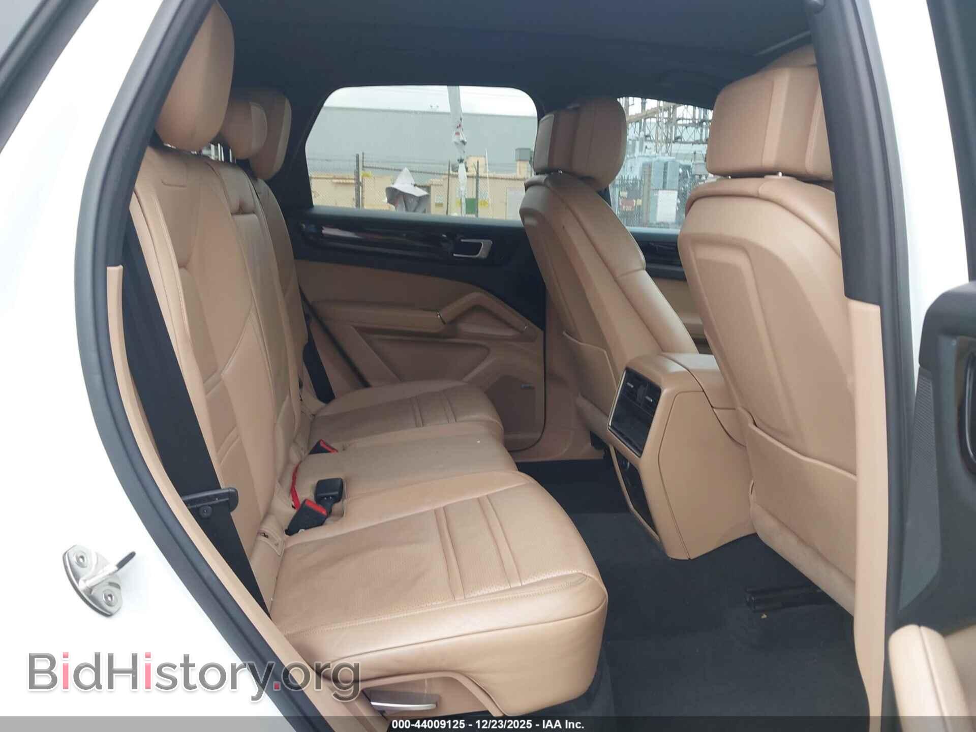 2019 PORSCHE CAYENNE - VIN: WP1AA2AY7KDA06910 - Фото 8