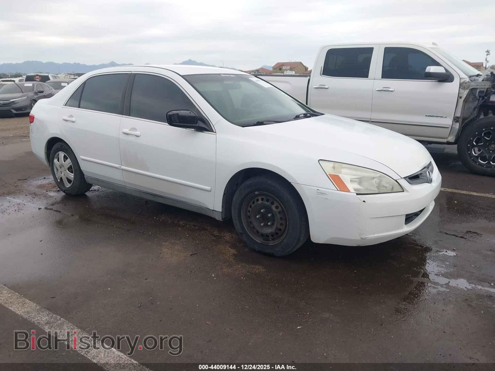 Photo 1HGCM56415A117033 - HONDA ACCORD 2005