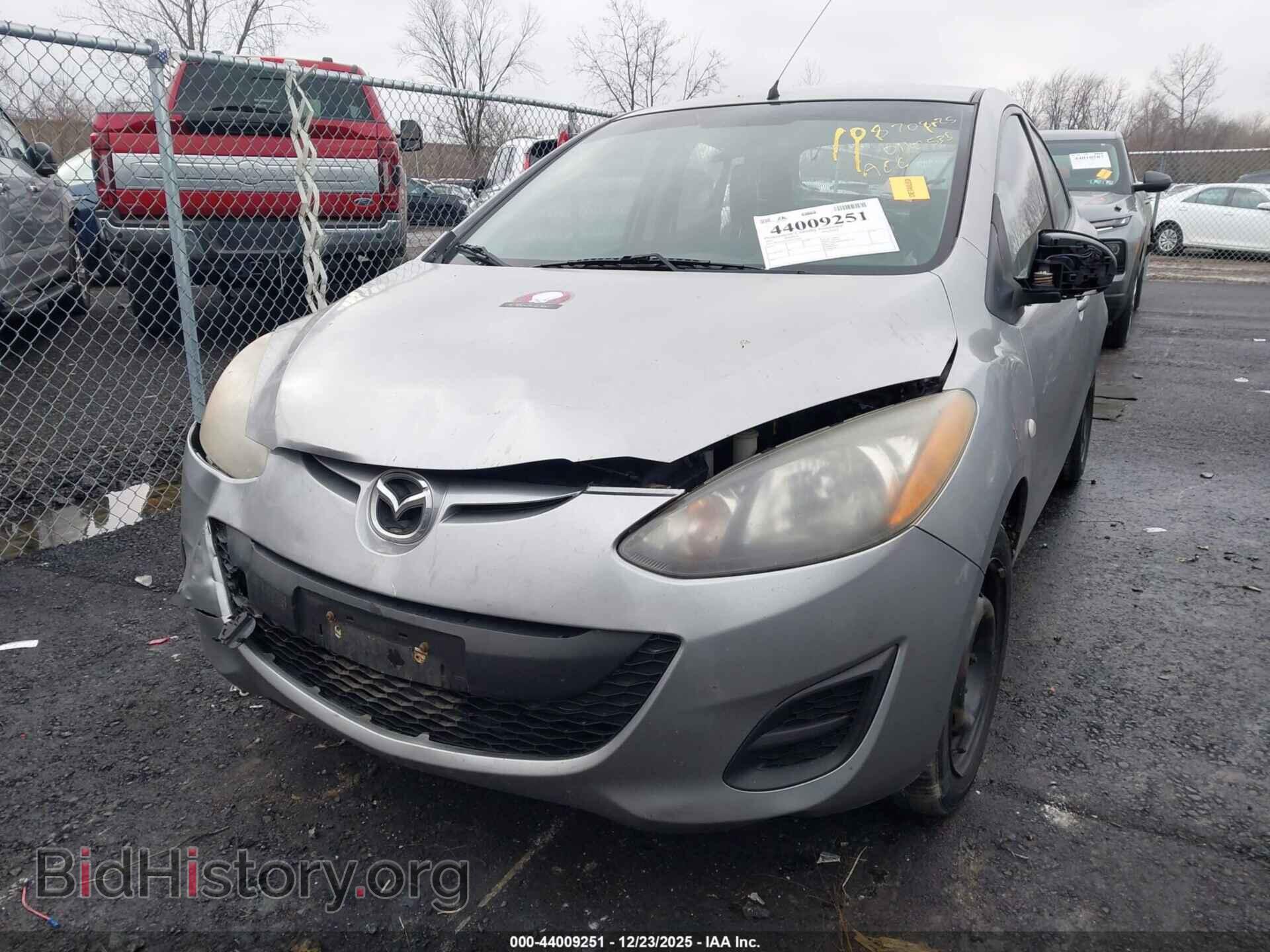 2011 MAZDA MAZDA2 - VIN: JM1DE1HY9B0110535 - Фото 2