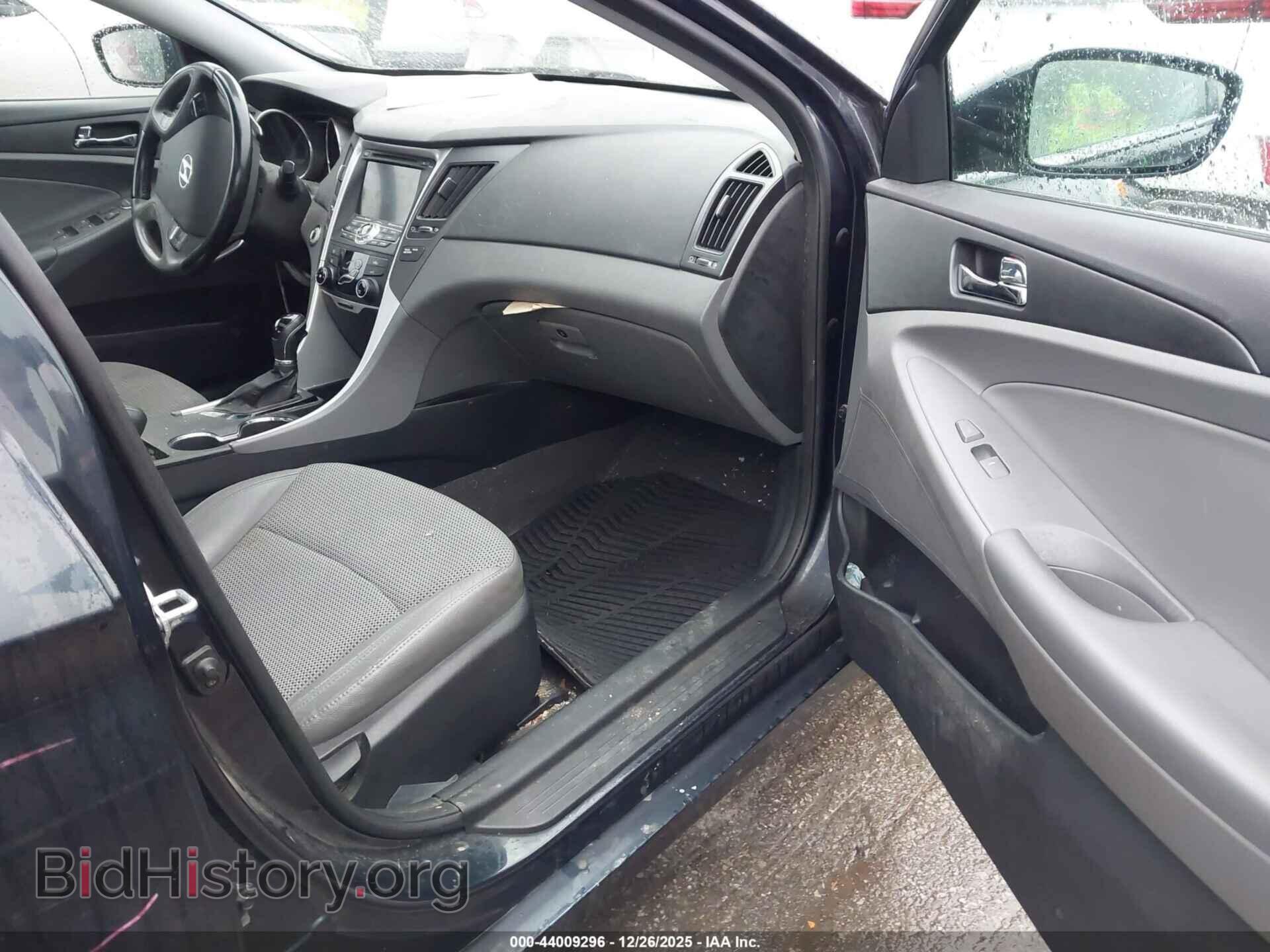 2012 HYUNDAI SONATA - VIN: 5NPEC4ACXCH424063 - Фото 5
