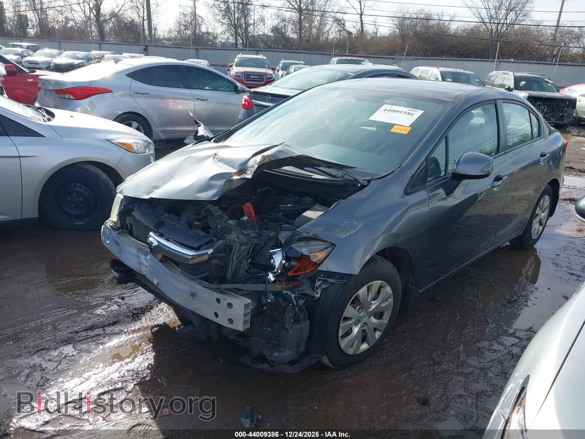 2012 HONDA CIVIC - VIN: 19XFB2F58CE031348 - Фото 2
