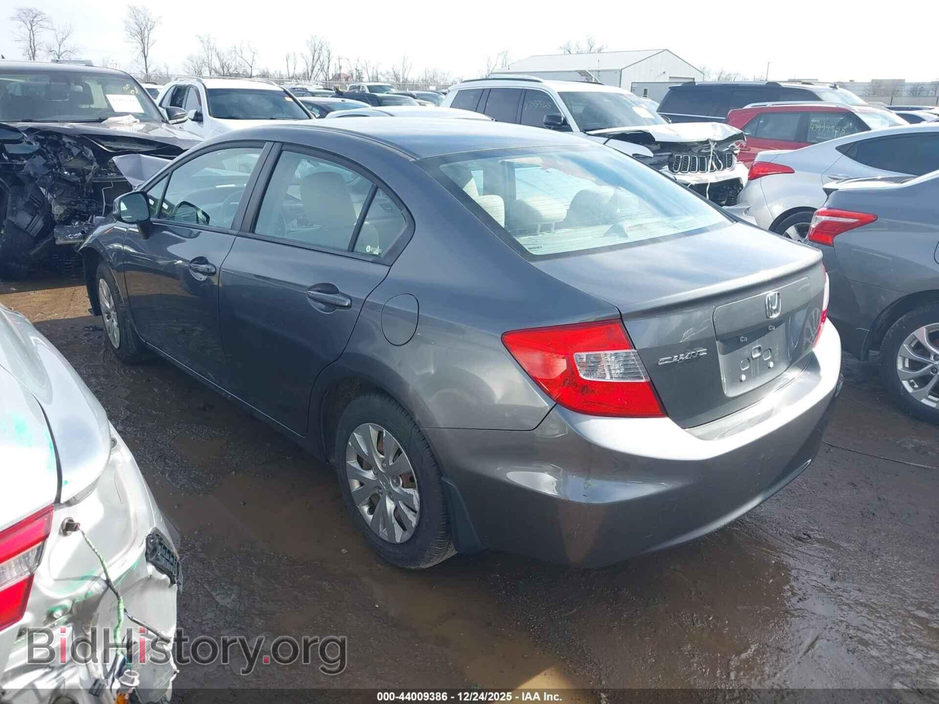 2012 HONDA CIVIC - VIN: 19XFB2F58CE031348 - Фото 3