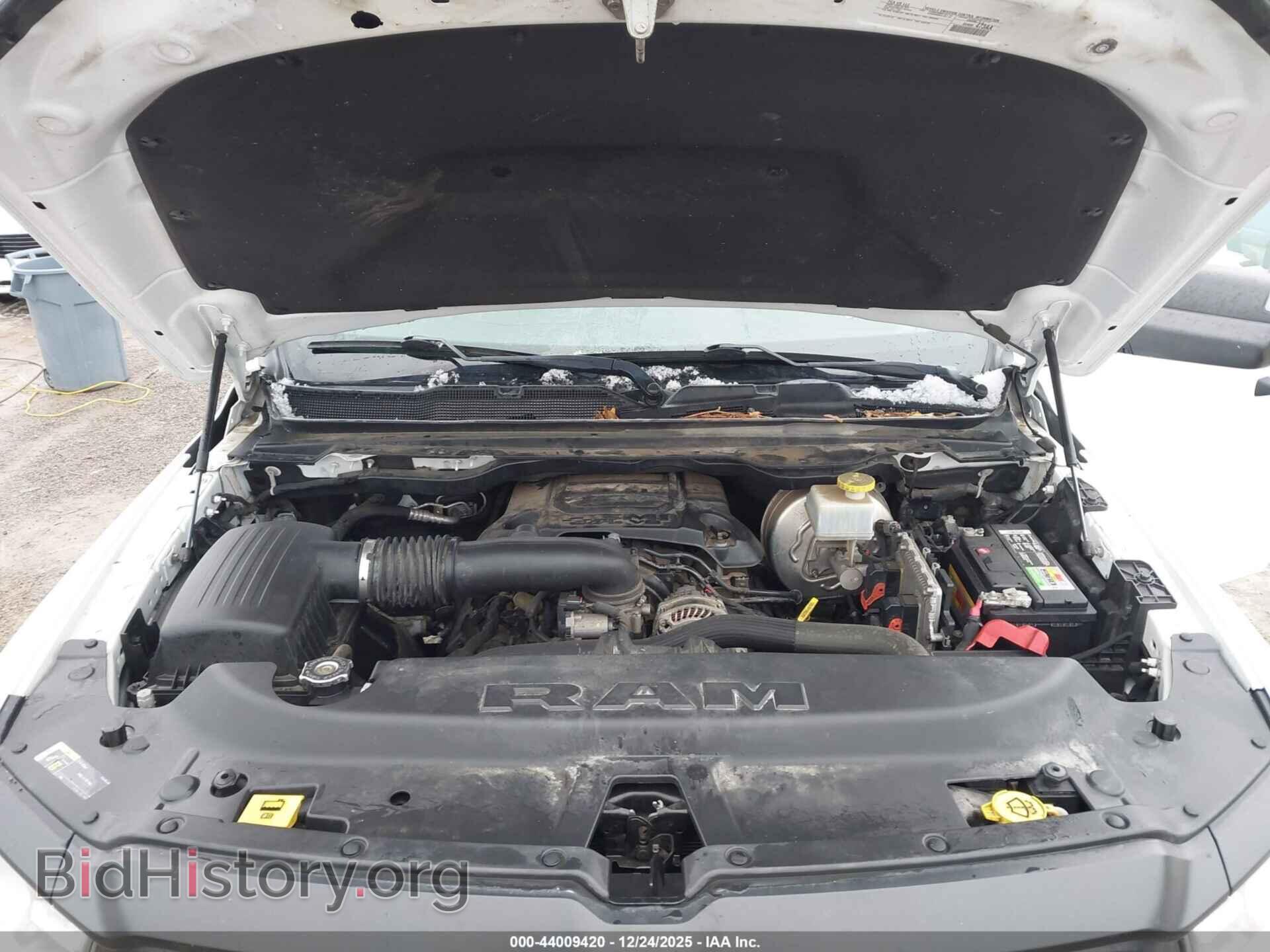 2019 RAM 1500 - VIN: 1C6SRFGT7KN658722 - Фото 10
