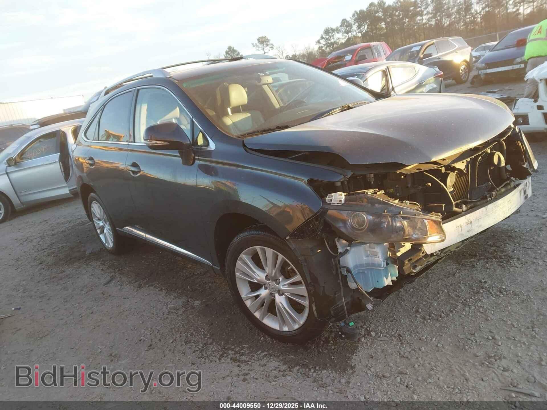 Фотография JTJBC1BA5B2040820 - LEXUS RX 450H 2011