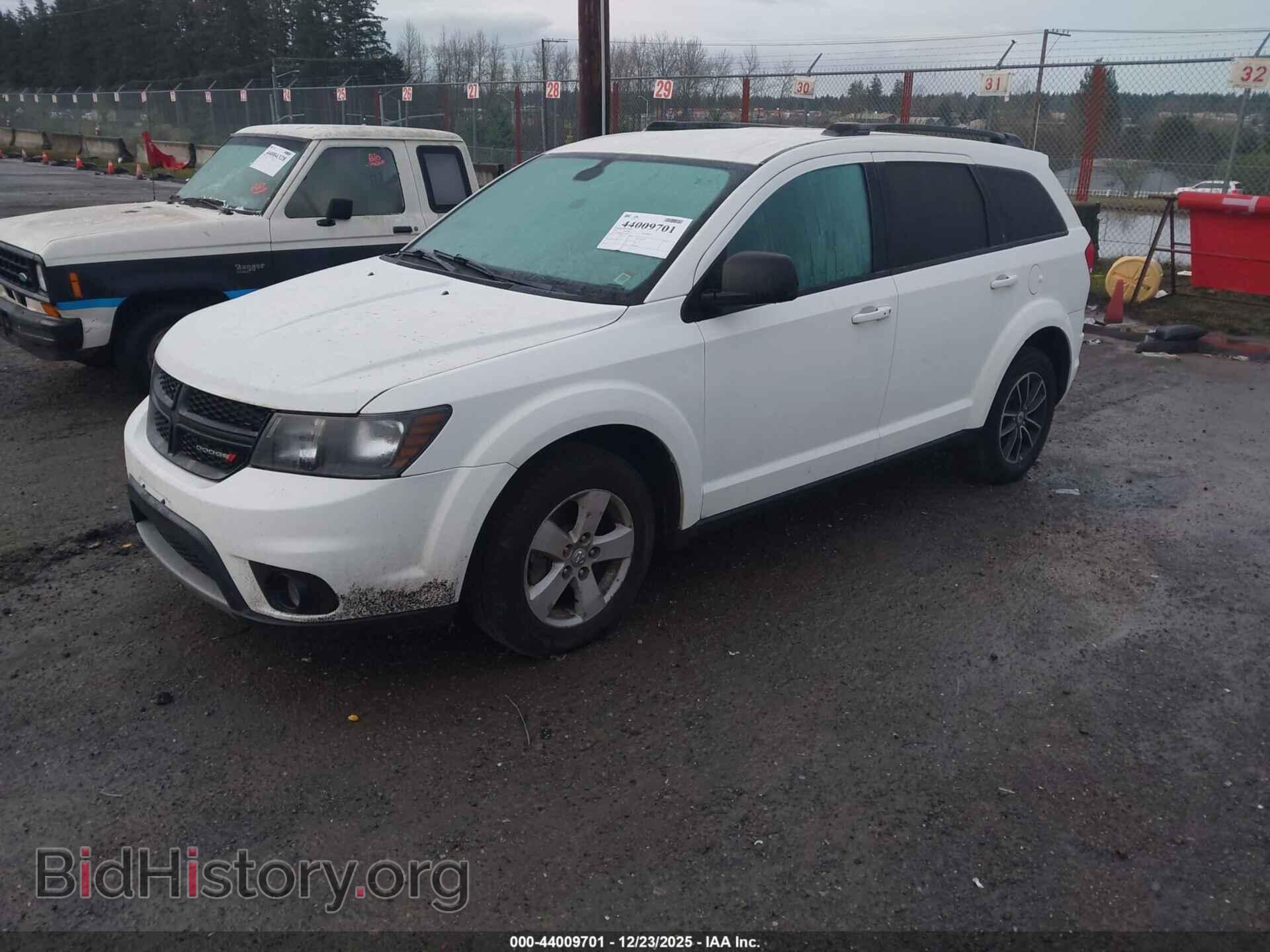 2018 DODGE JOURNEY - VIN: 3C4PDCAB5JT381871 - Фото 2
