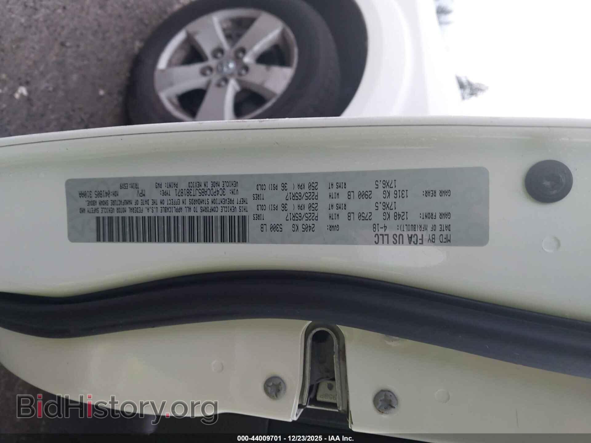2018 DODGE JOURNEY - VIN: 3C4PDCAB5JT381871 - Фото 9