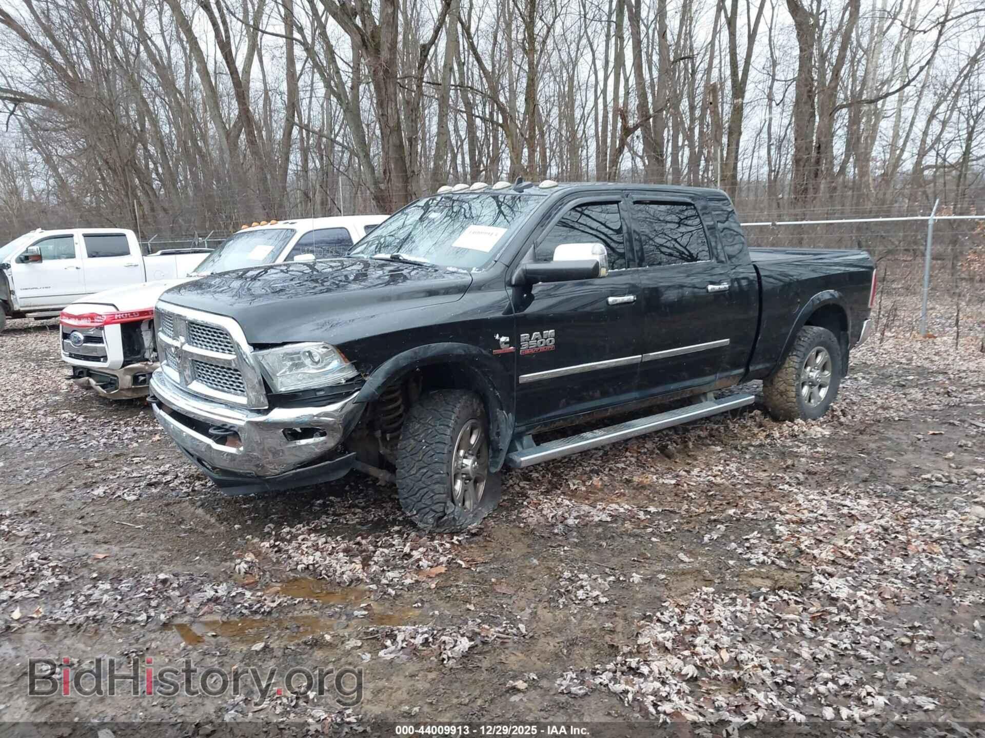 2014 RAM 3500 - VIN: 3C63R3ML2EG278742 - Фото 2