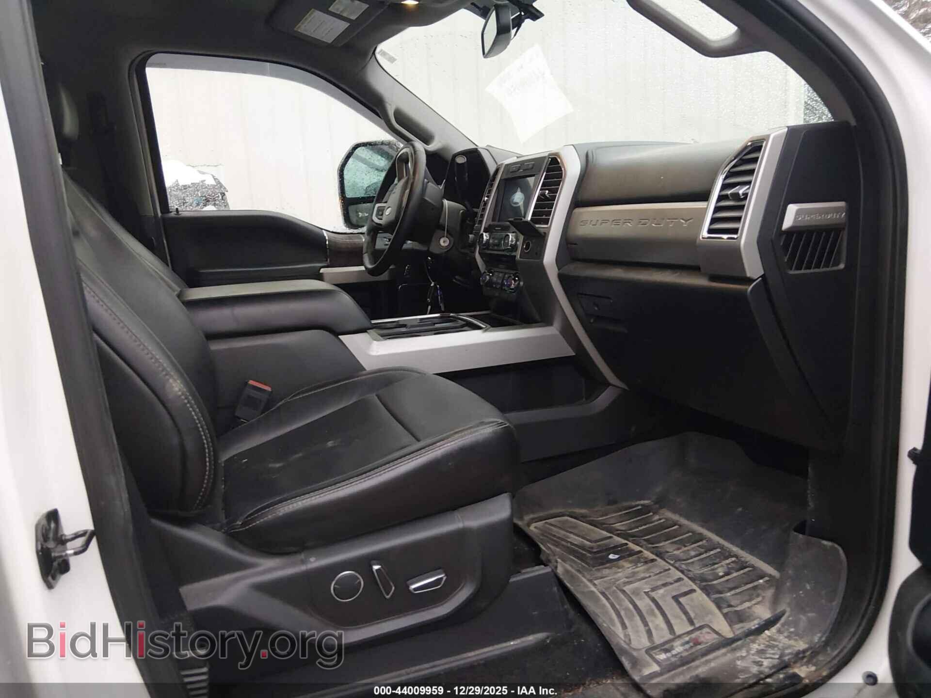 2017 FORD F-250 - VIN: 1FT7W2B65HEF04083 - Фото 5