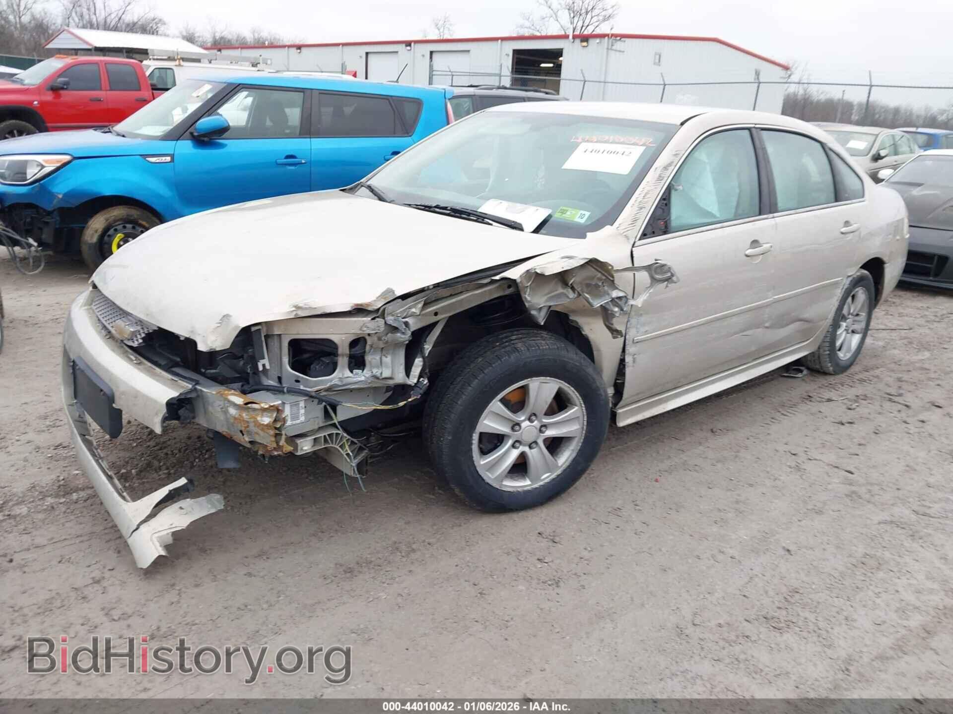 2012 CHEVROLET IMPALA - VIN: 2G1WF5E35C1233169 - Photo 2