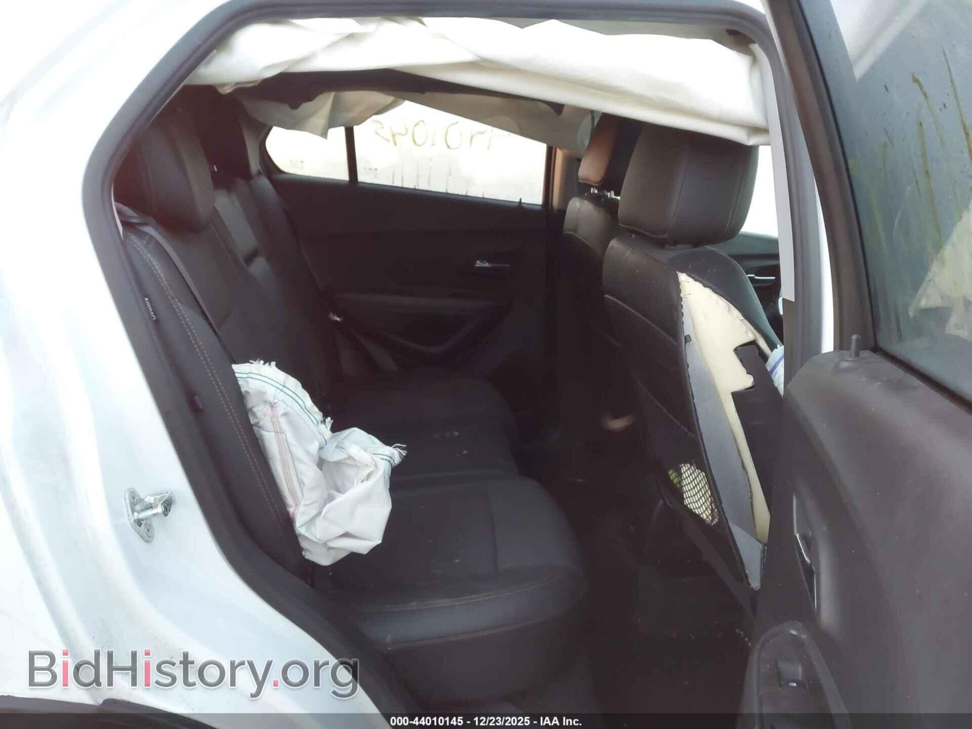 2020 CHEVROLET TRAX - VIN: KL7CJPSB4LB037026 - Фото 8