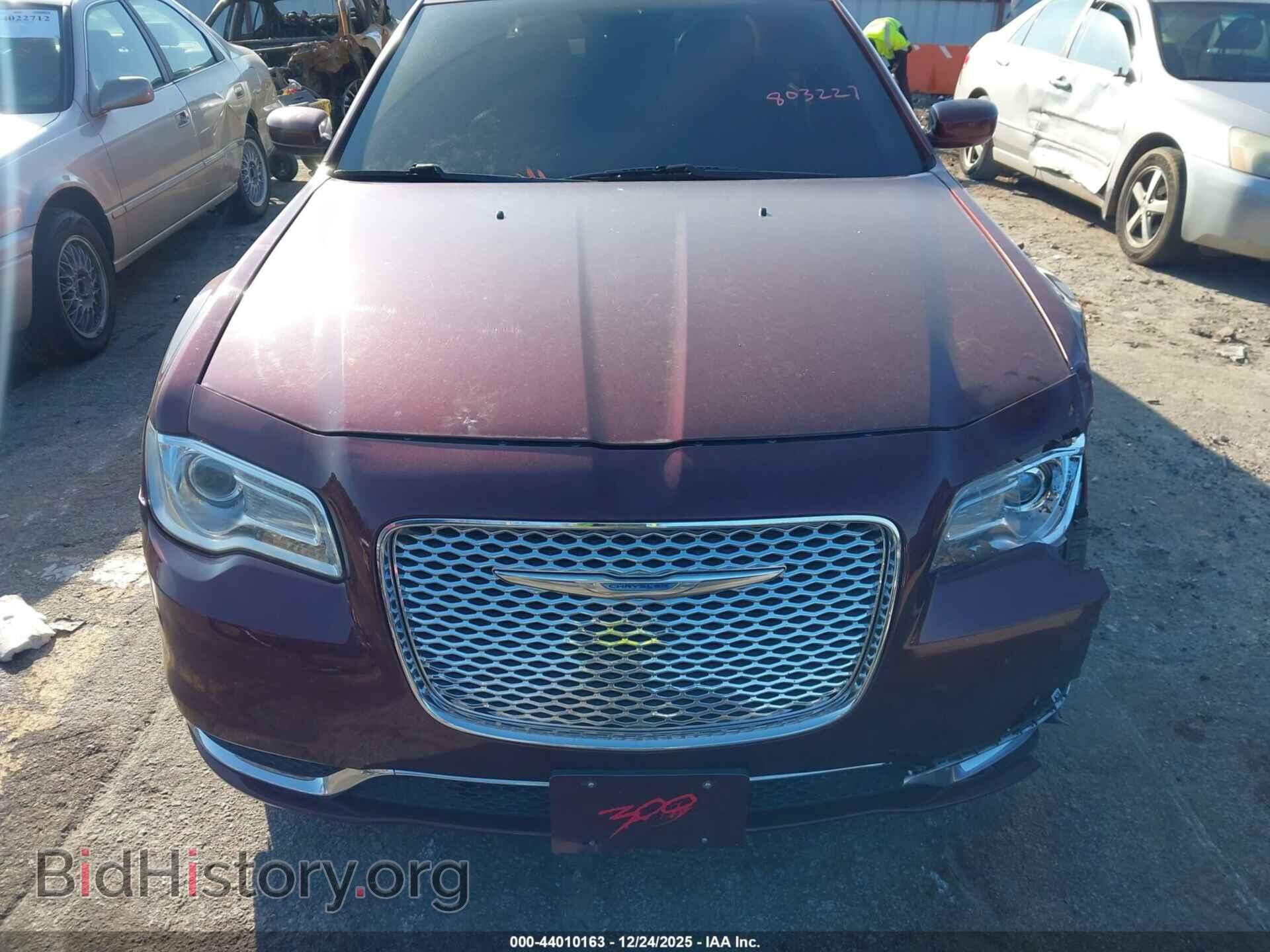 2015 CHRYSLER 300 - VIN: 2C3CCAAG0FH803227 - Фото 12