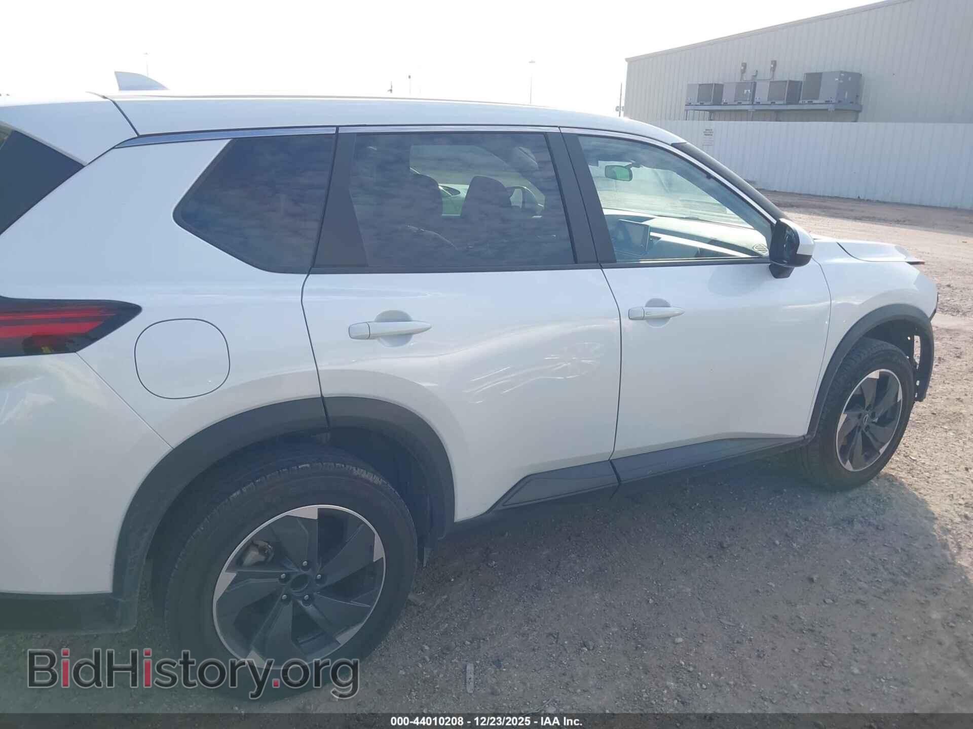 2024 NISSAN ROGUE - VIN: 5N1BT3BA2RC672544 - Фото 14