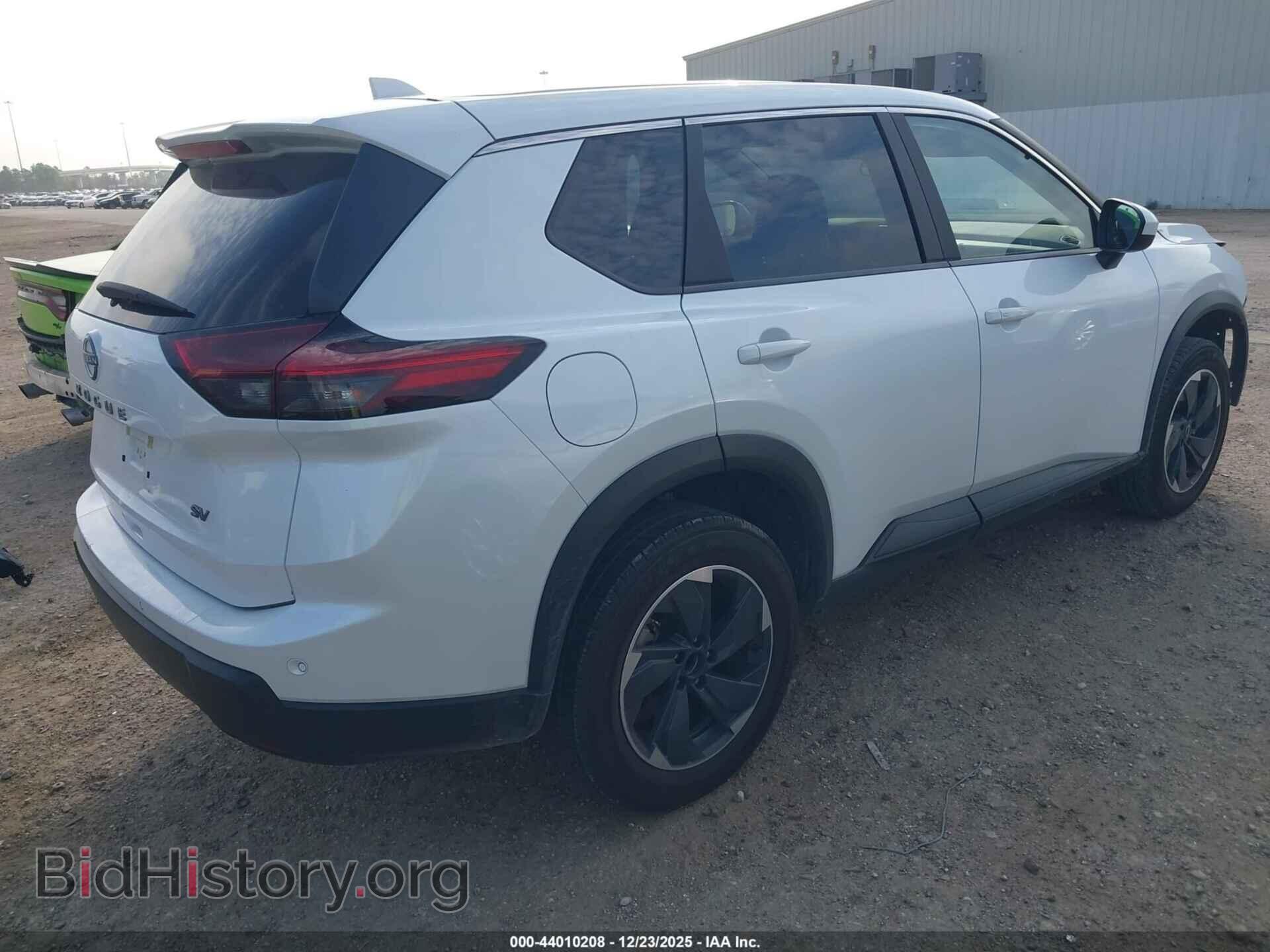 2024 NISSAN ROGUE - VIN: 5N1BT3BA2RC672544 - Фото 4