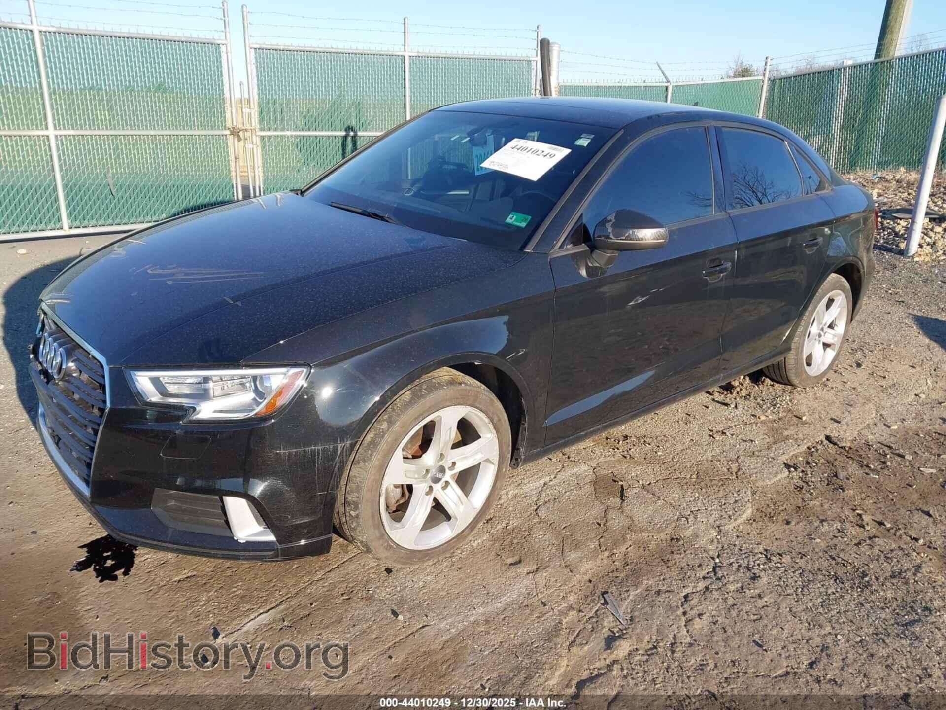 2017 AUDI A3 - VIN: WAUB8GFF4H1059514 - Фото 2