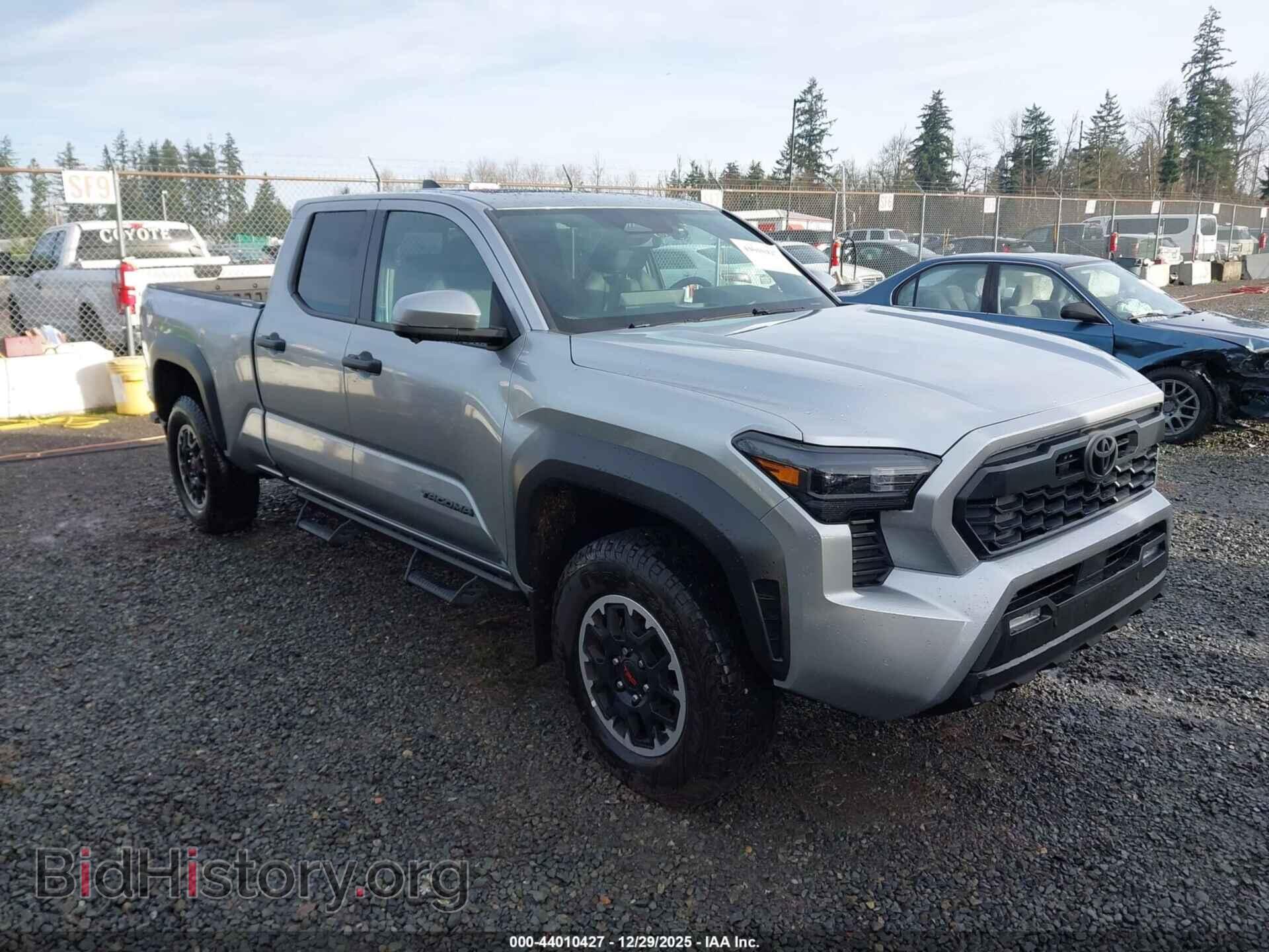 Photo 3TMLB5JN0RM085026 - TOYOTA TACOMA 2024
