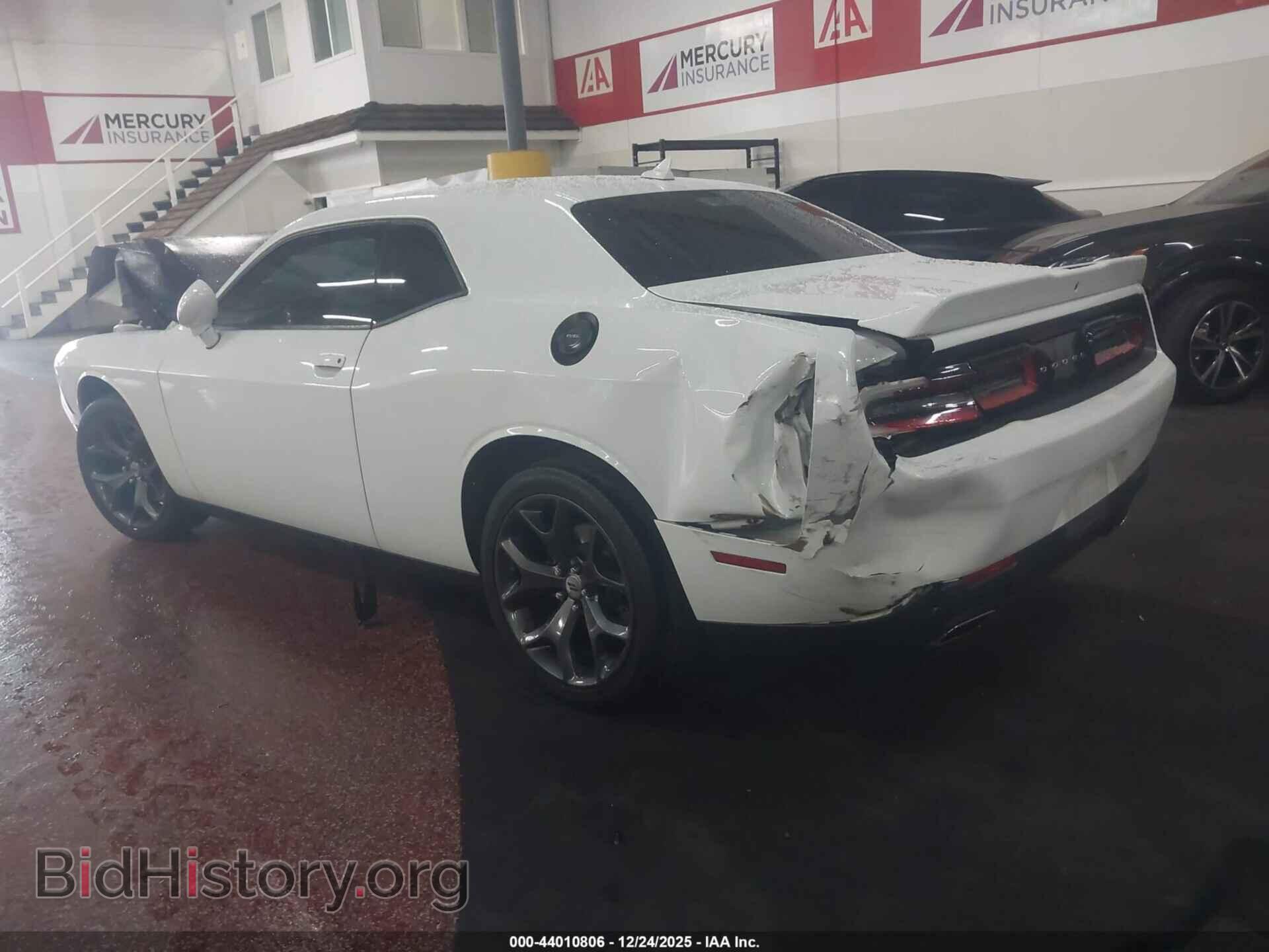 2018 DODGE CHALLENGER - VIN: 2C3CDZAG8JH327779 - Фото 3