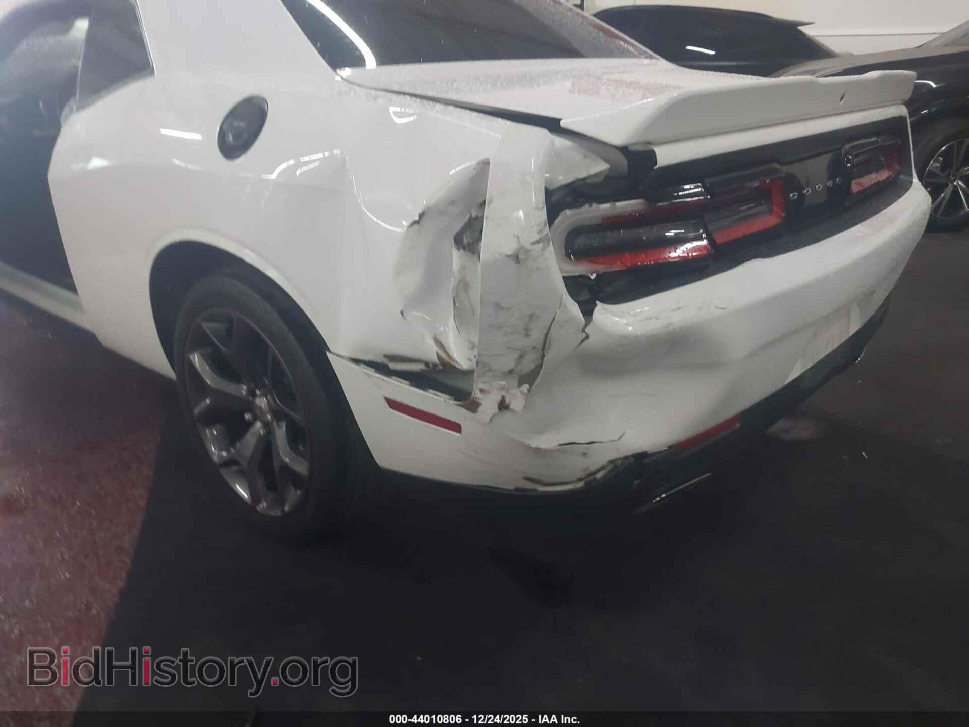 2018 DODGE CHALLENGER - VIN: 2C3CDZAG8JH327779 - Фото 6