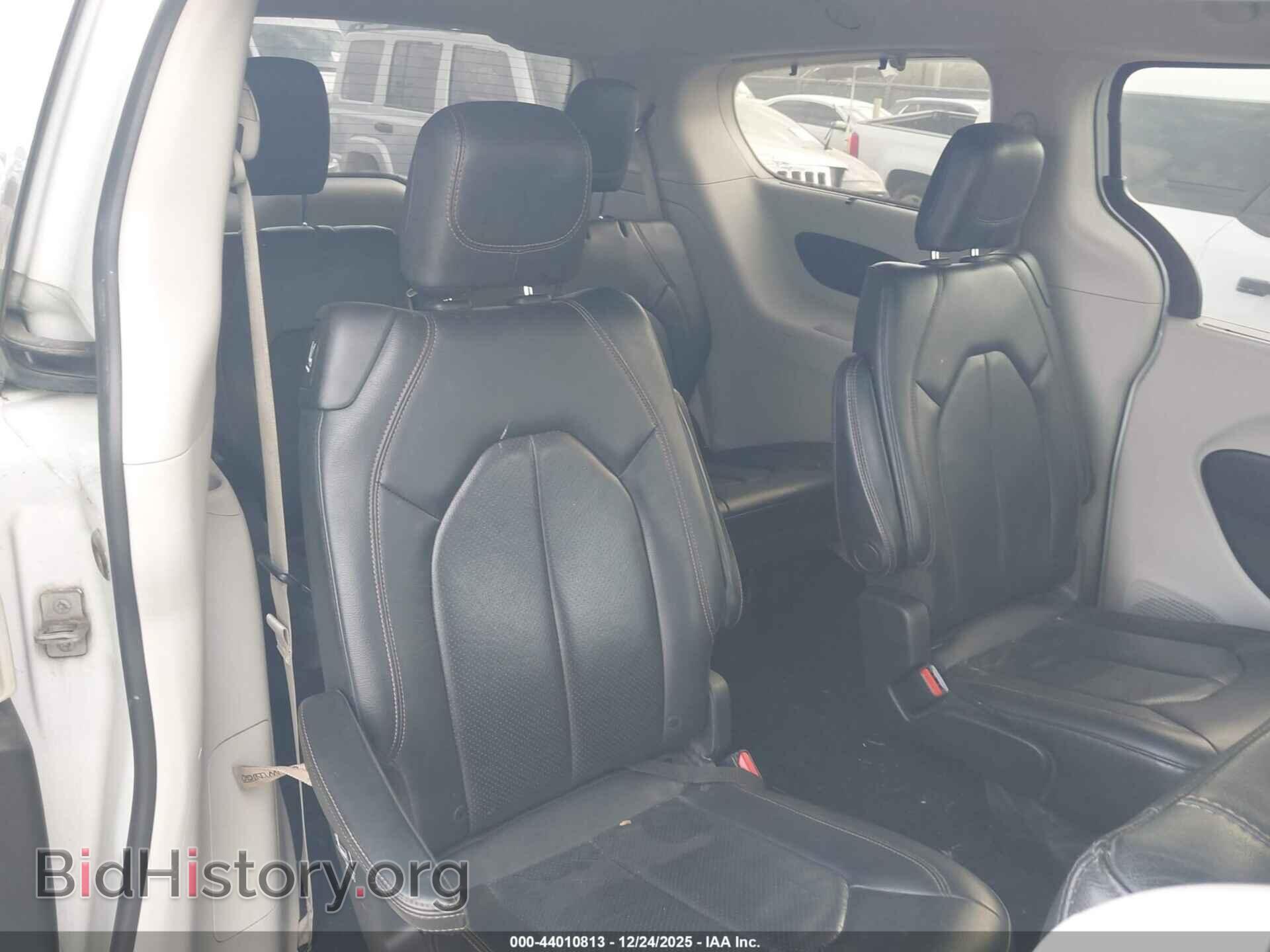 2019 CHRYSLER PACIFICA - VIN: 2C4RC1BG7KR608993 - Photo 8