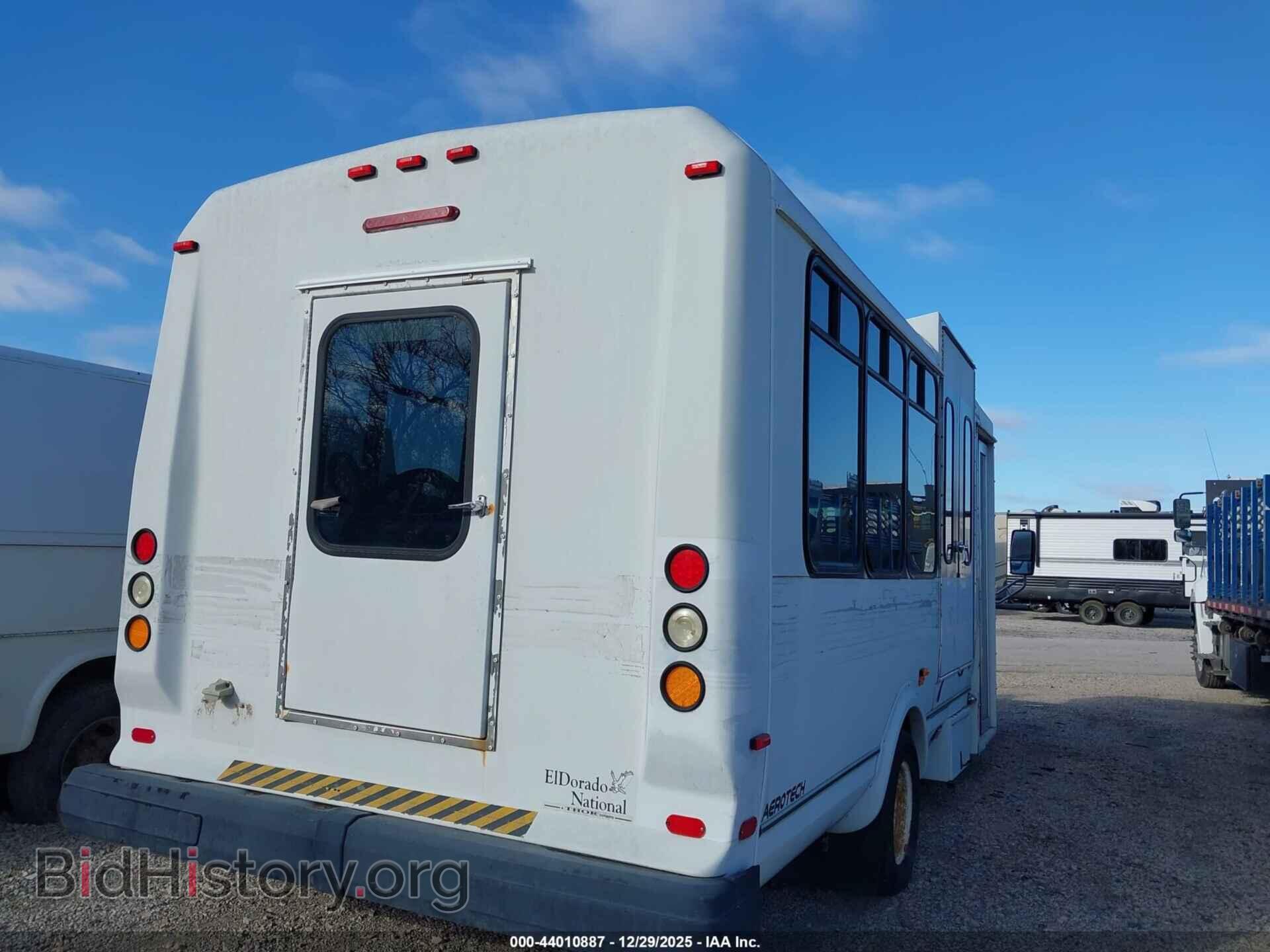 2006 FORD E-450 CUTAWAY - VIN: 1FDXE45P96HB33083 - Фото 4