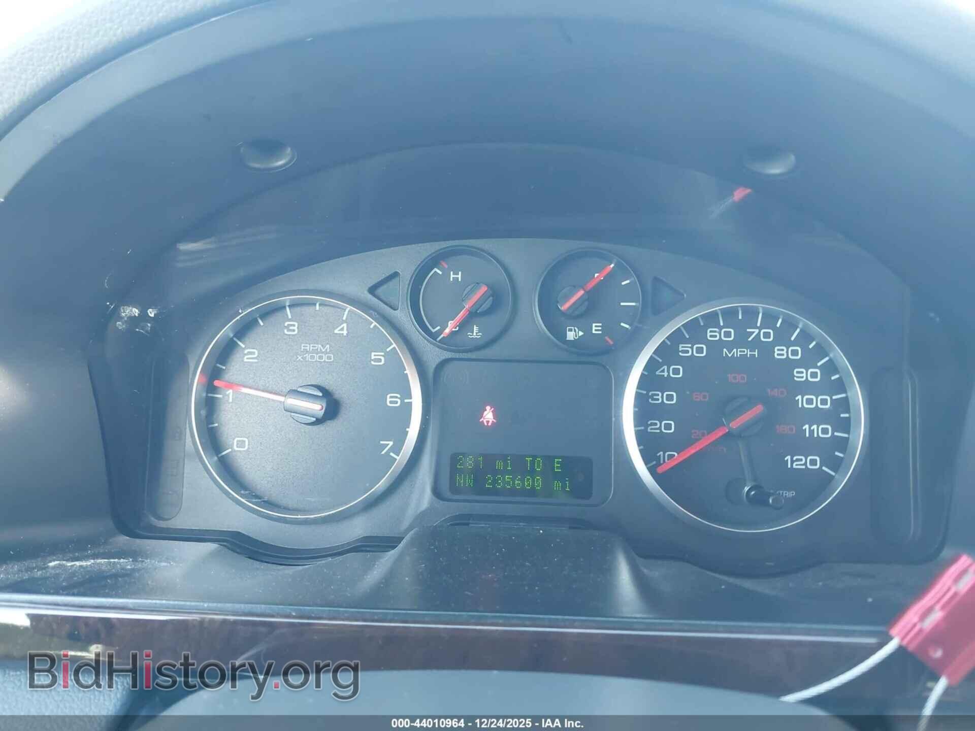 2007 FORD FIVE HUNDRED - VIN: 1FAHP241X7G157782 - Photo 7