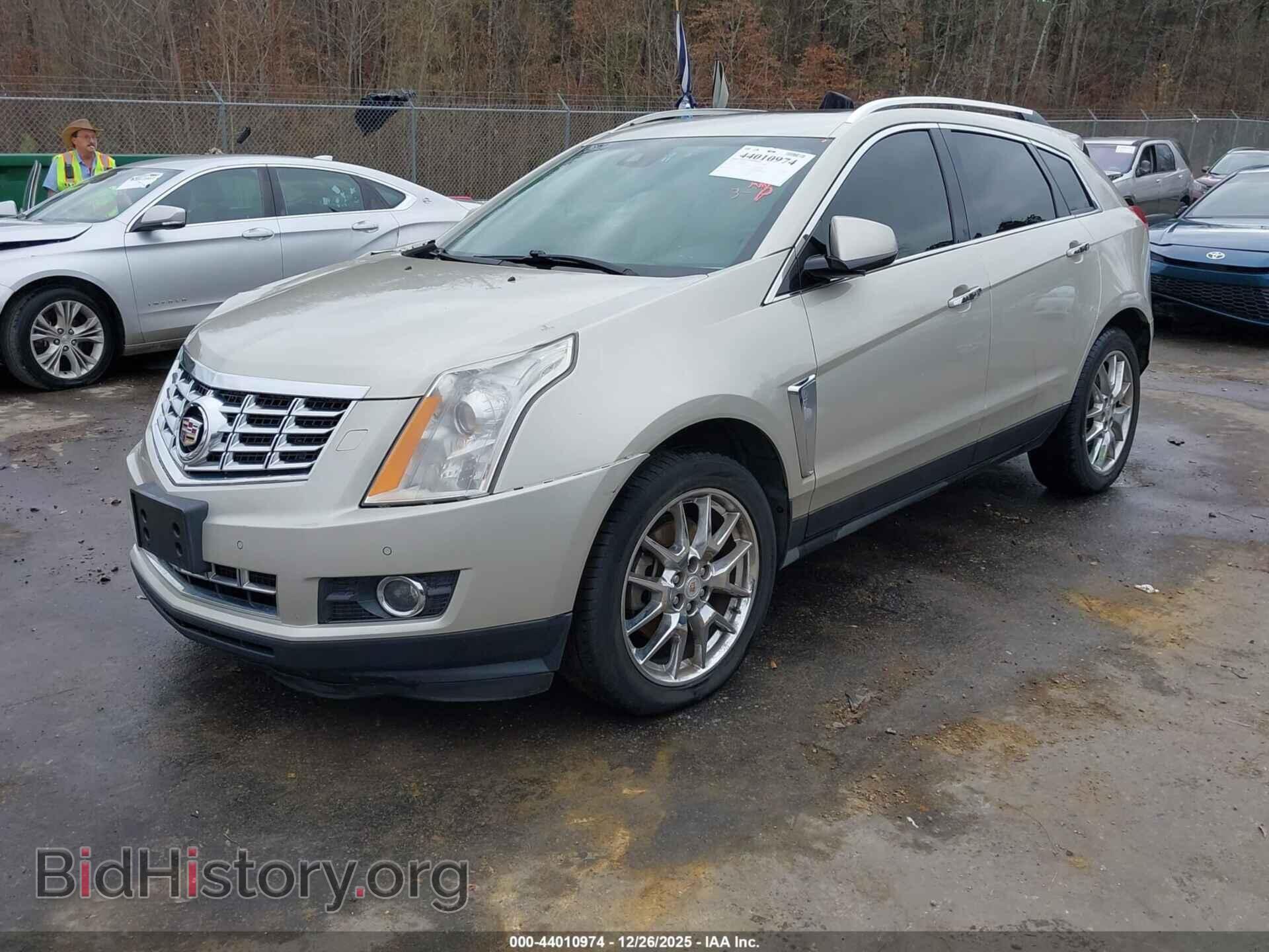 2014 CADILLAC SRX - VIN: 3GYFNCE38ES544451 - Photo 2