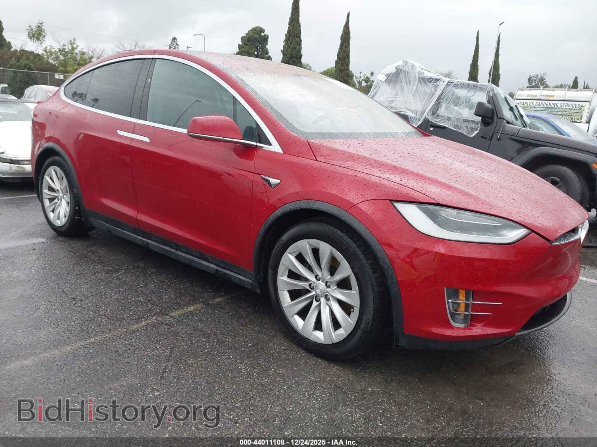 Фотография 5YJXCDE29HF060900 - TESLA MODEL X 2017