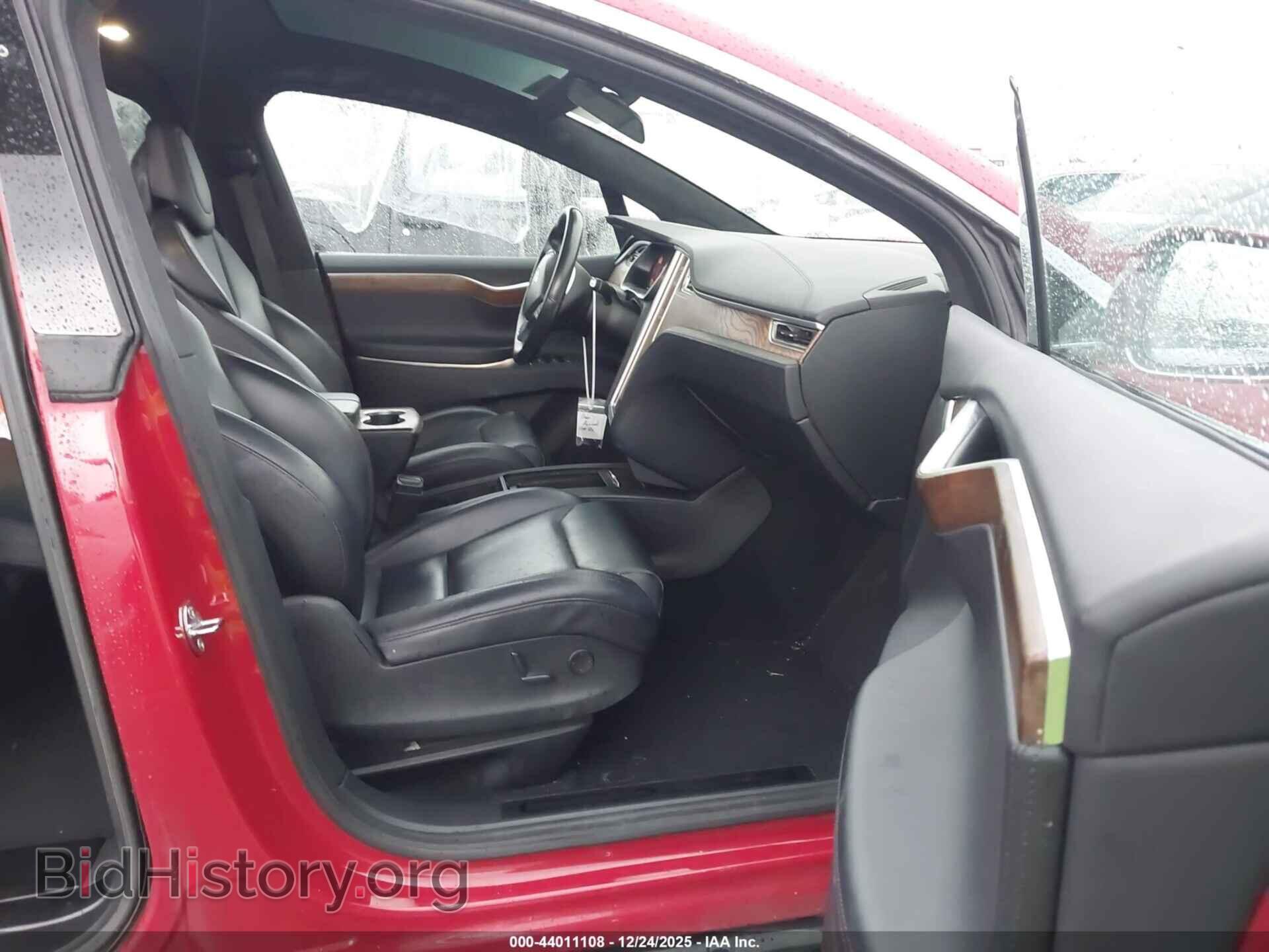 2017 TESLA MODEL X - VIN: 5YJXCDE29HF060900 - Фото 5