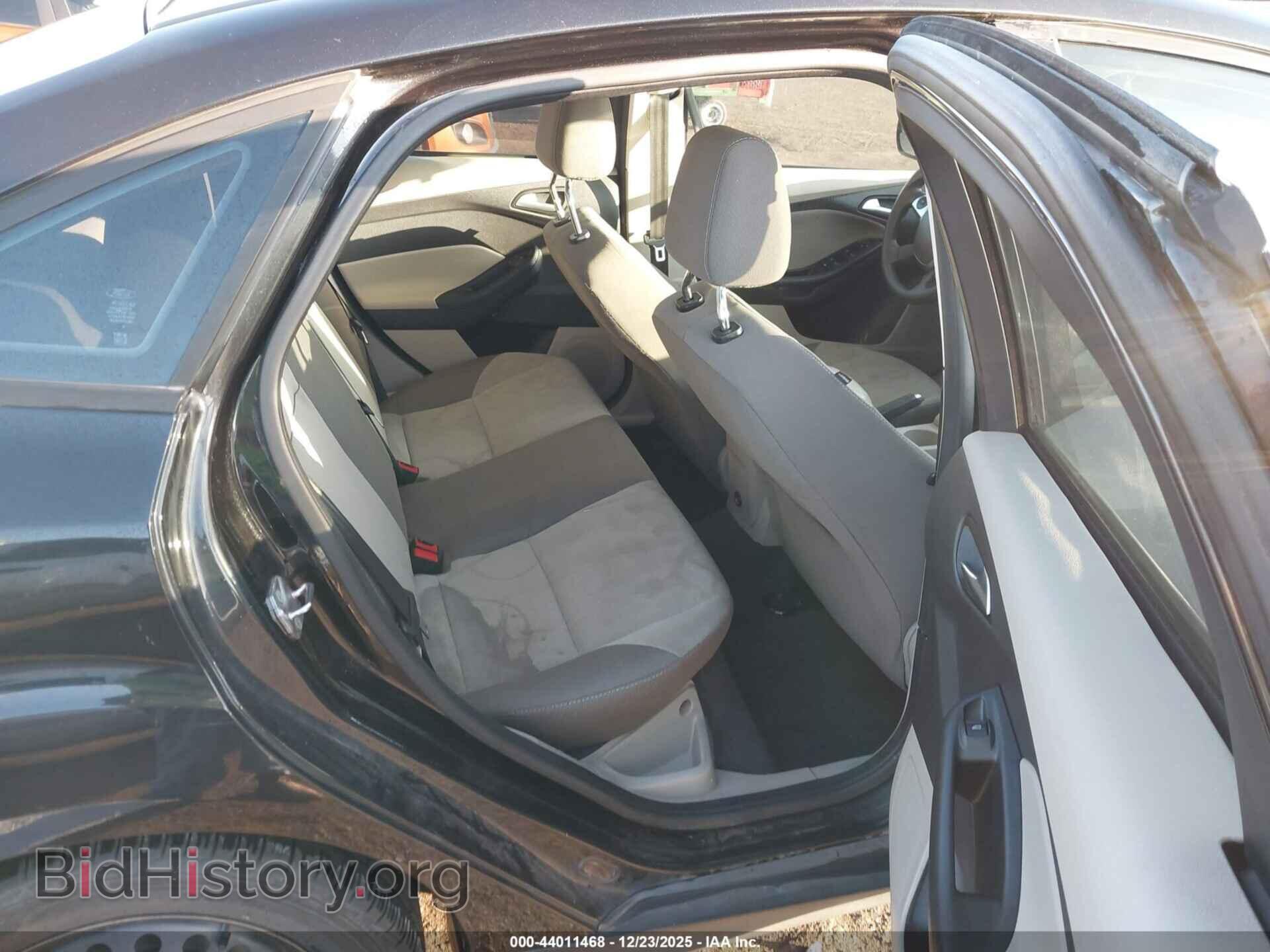 2012 FORD FOCUS - VIN: 1FAHP3F27CL289931 - Фото 8