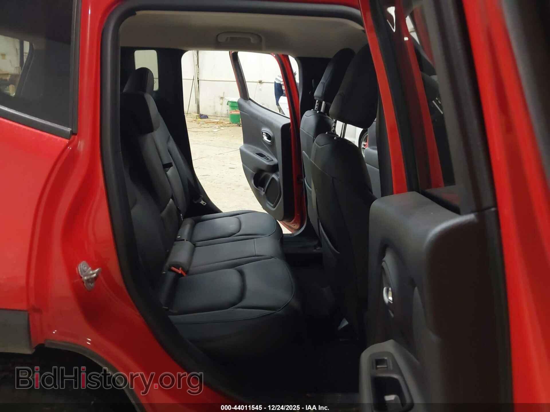 2022 JEEP RENEGADE - VIN: ZACNJDD17NPN73473 - Фото 8
