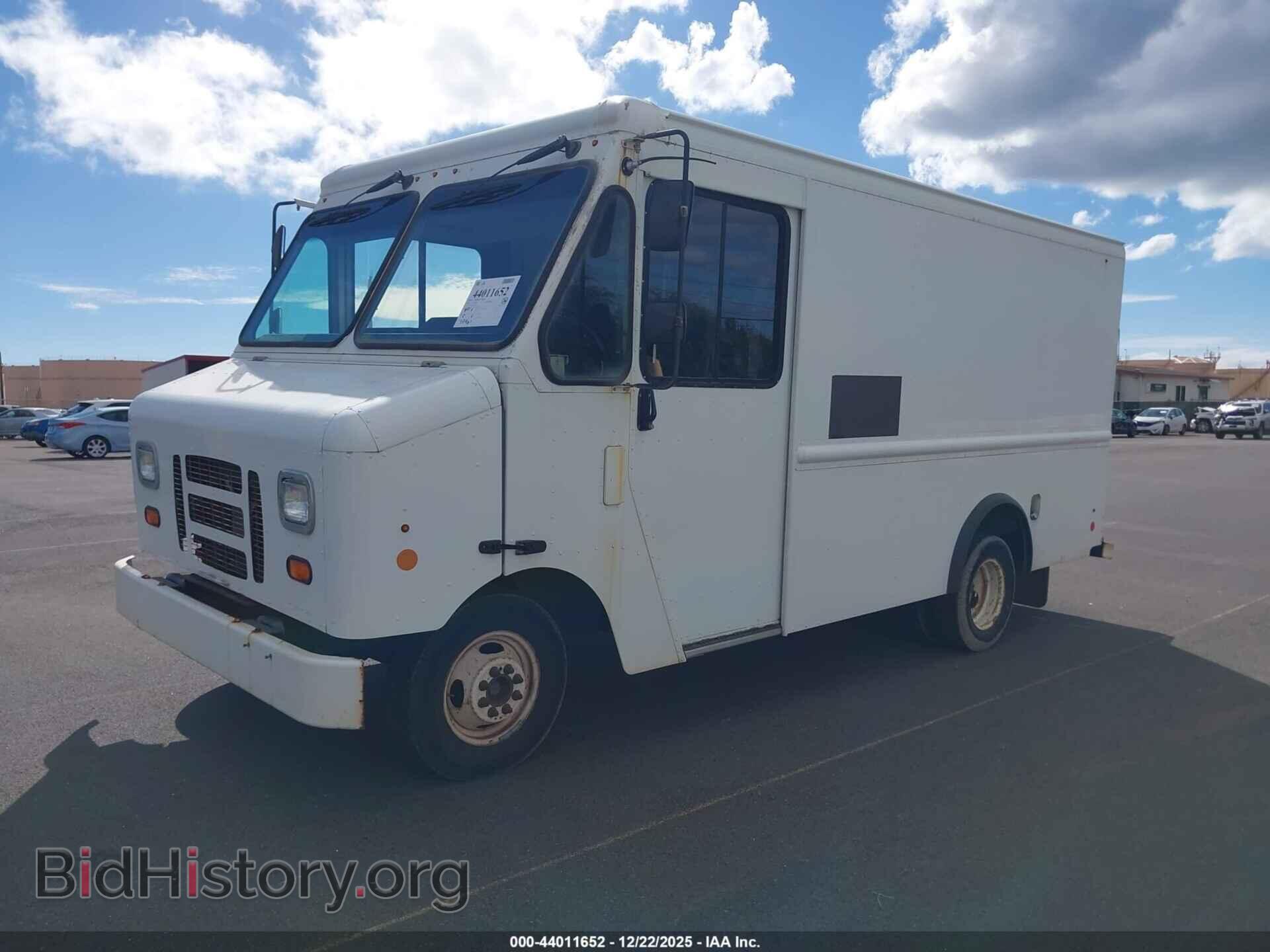 2014 FORD E-350 STRIPPED - VIN: 1FC3E3KL5EDB11019 - Photo 2