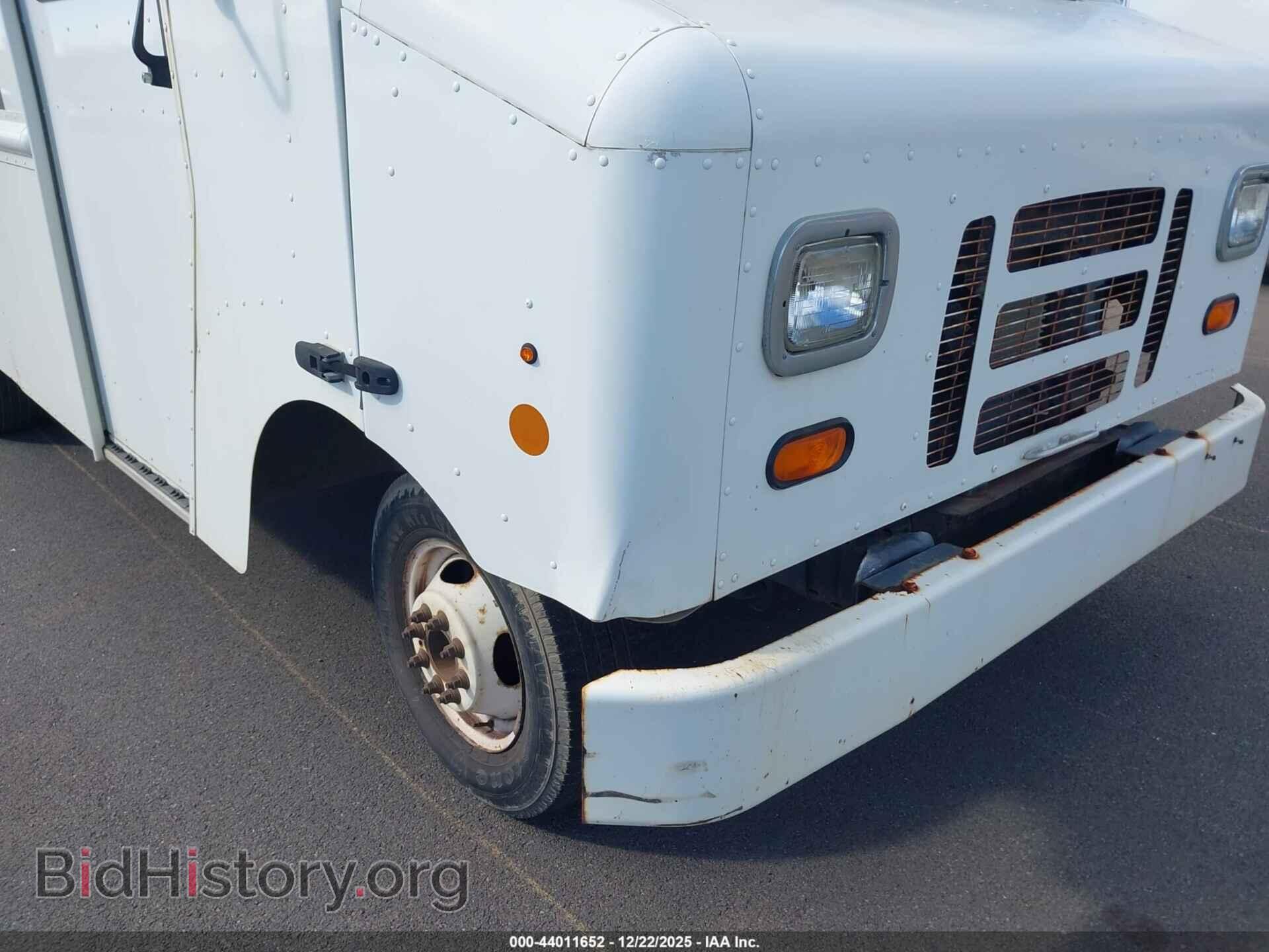 2014 FORD E-350 STRIPPED - VIN: 1FC3E3KL5EDB11019 - Photo 11
