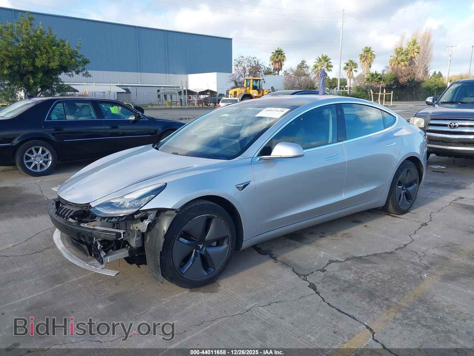 2018 TESLA MODEL 3 - VIN: 5YJ3E1EA4JF043037 - Photo 2