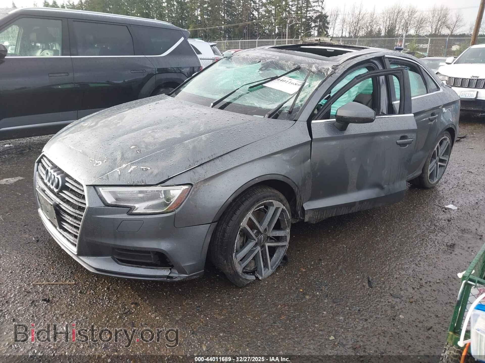2019 AUDI A3 - VIN: WAUAUGFF3K1015891 - Фото 2