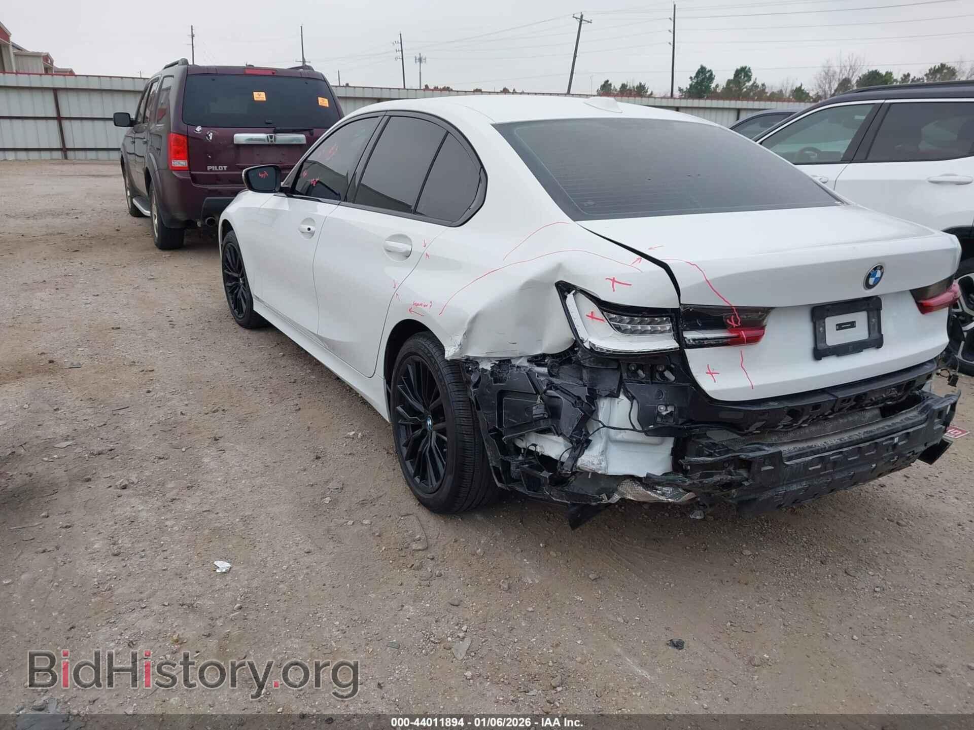 2023 BMW 330I - VIN: 3MW69FF04P8D46494 - Фото 3