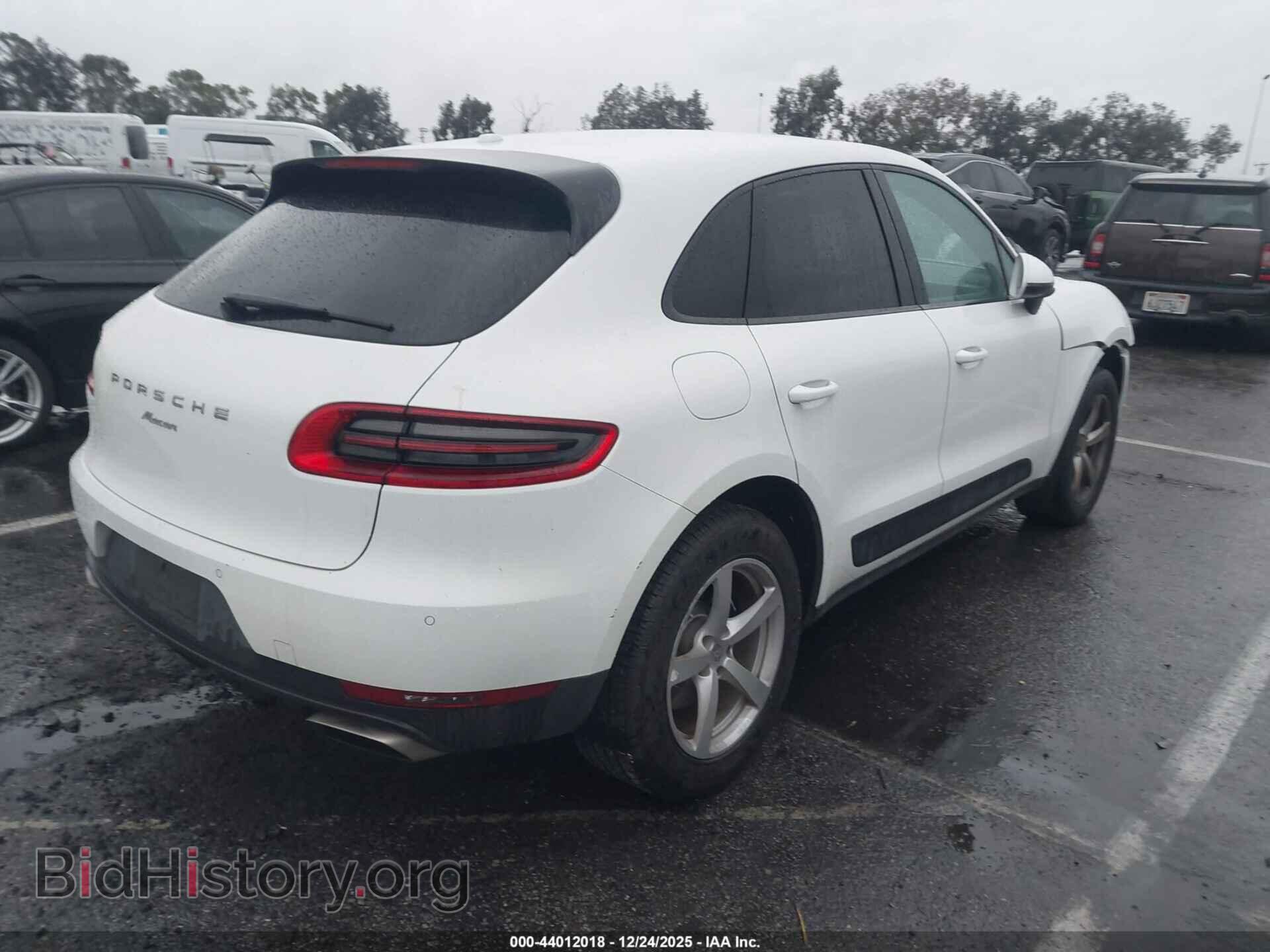 2017 PORSCHE MACAN - VIN: WP1AA2A5XHLB00669 - Фото 4