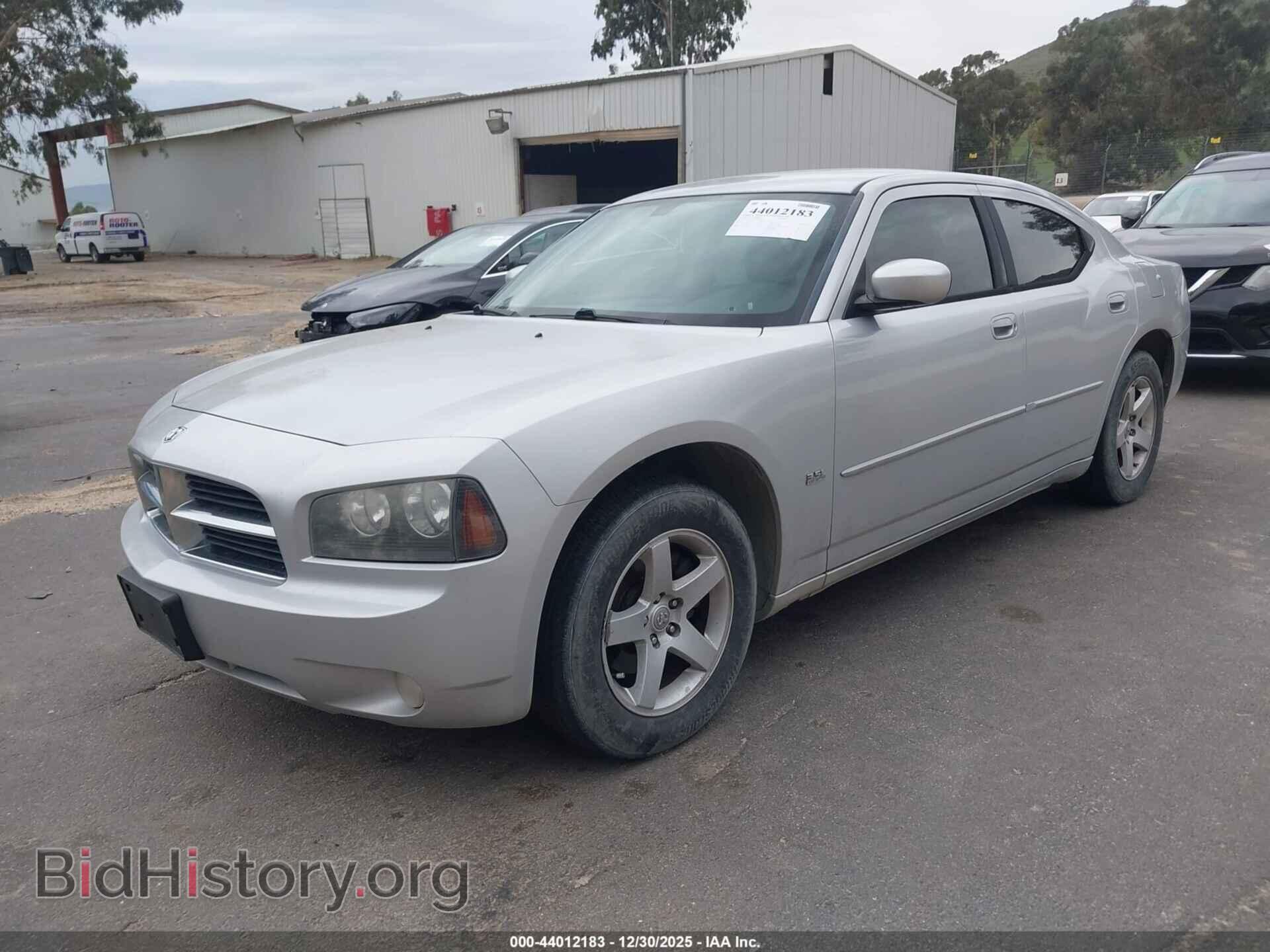 2010 DODGE CHARGER - VIN: 2B3CA3CVXAH165684 - Фото 2