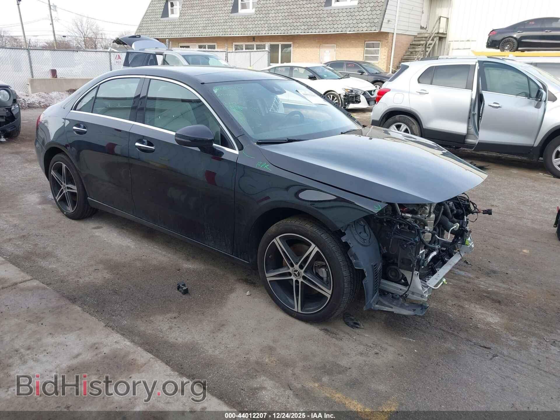 Photo W1K3G4FB0NJ373345 - MERCEDES-BENZ A 220 2022