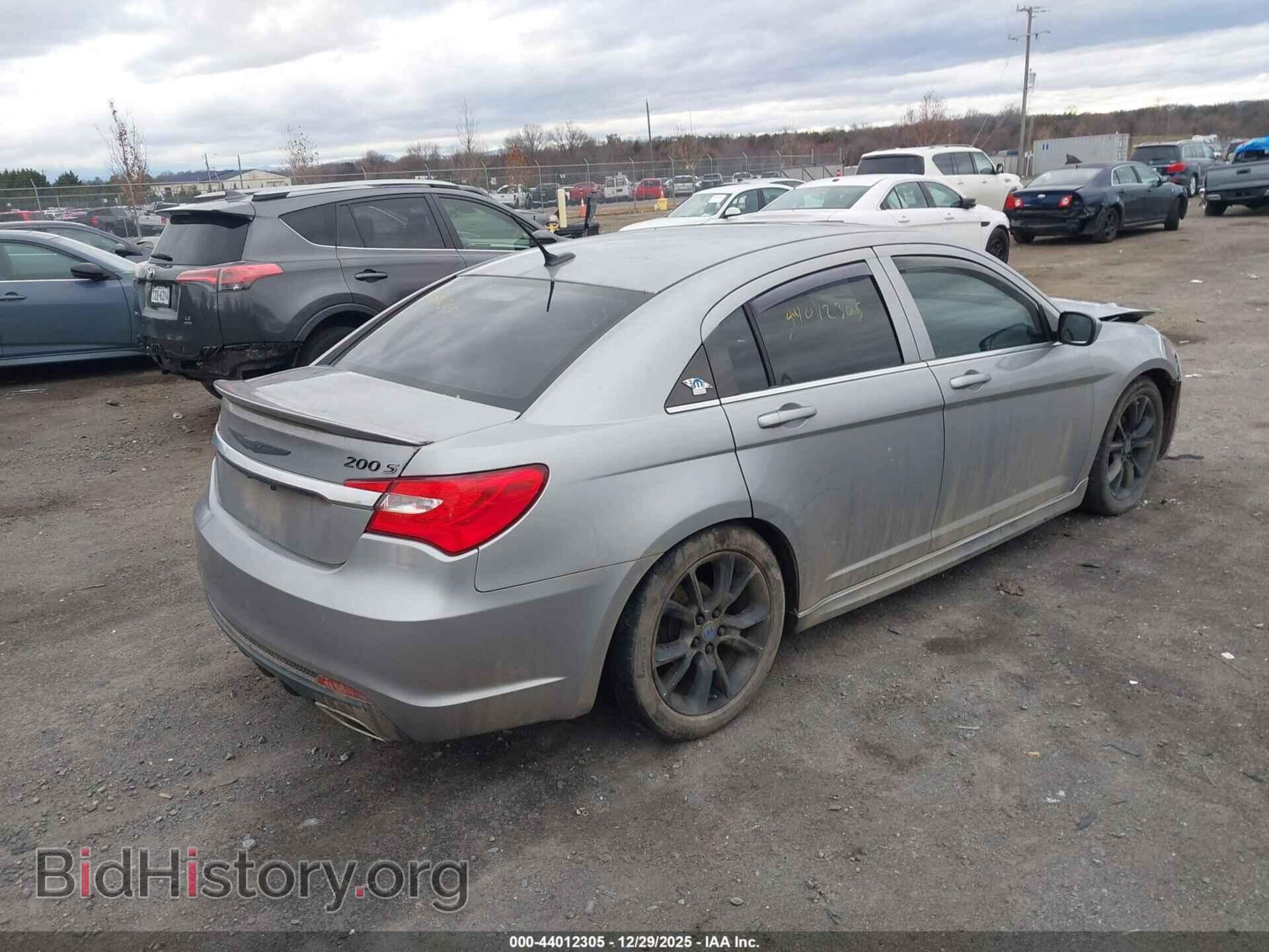 2013 CHRYSLER 200 - VIN: 1C3CCBCG7DN744748 - Фото 4
