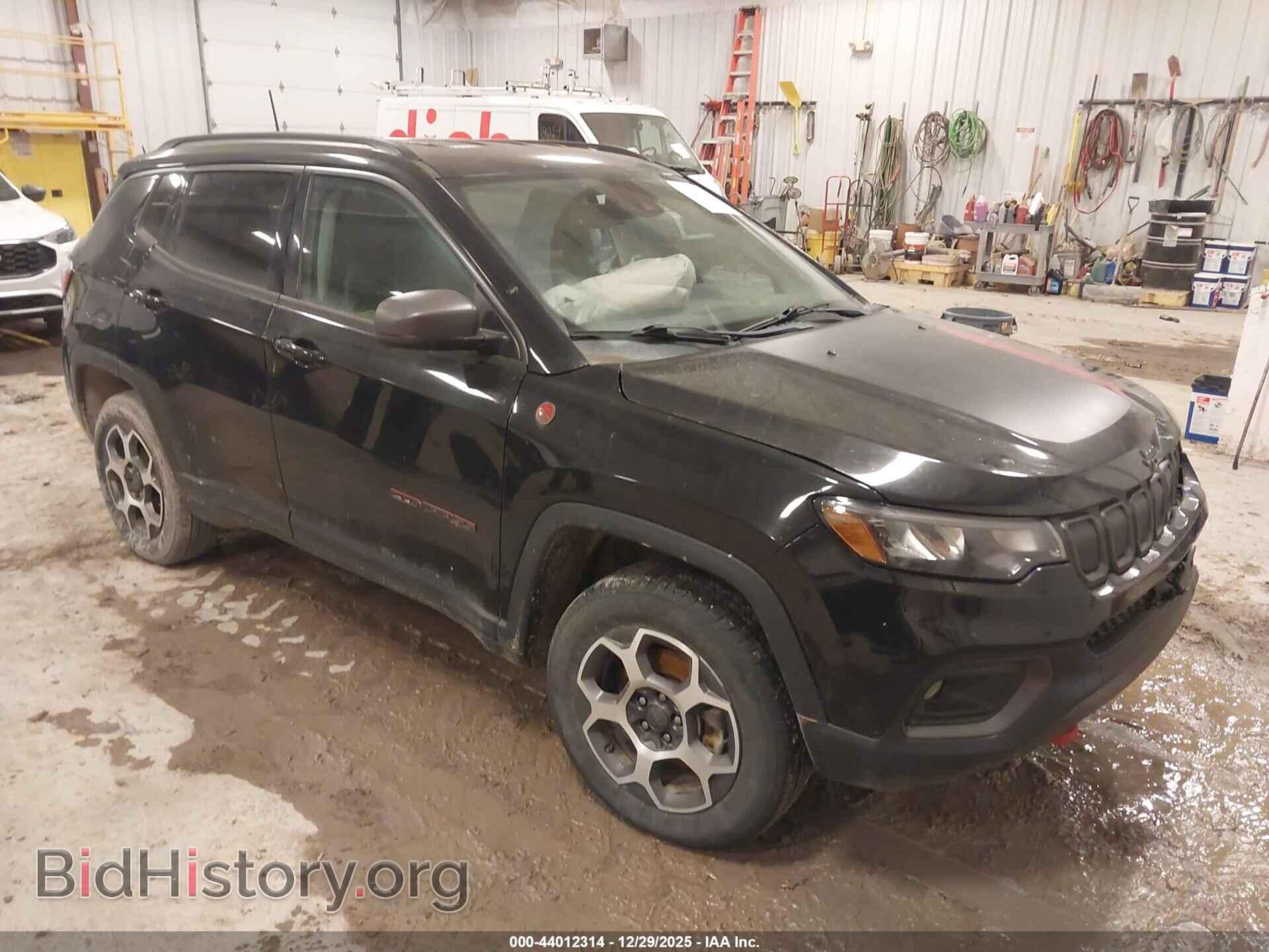 Photo 3C4NJDDB8NT132696 - JEEP COMPASS 2022